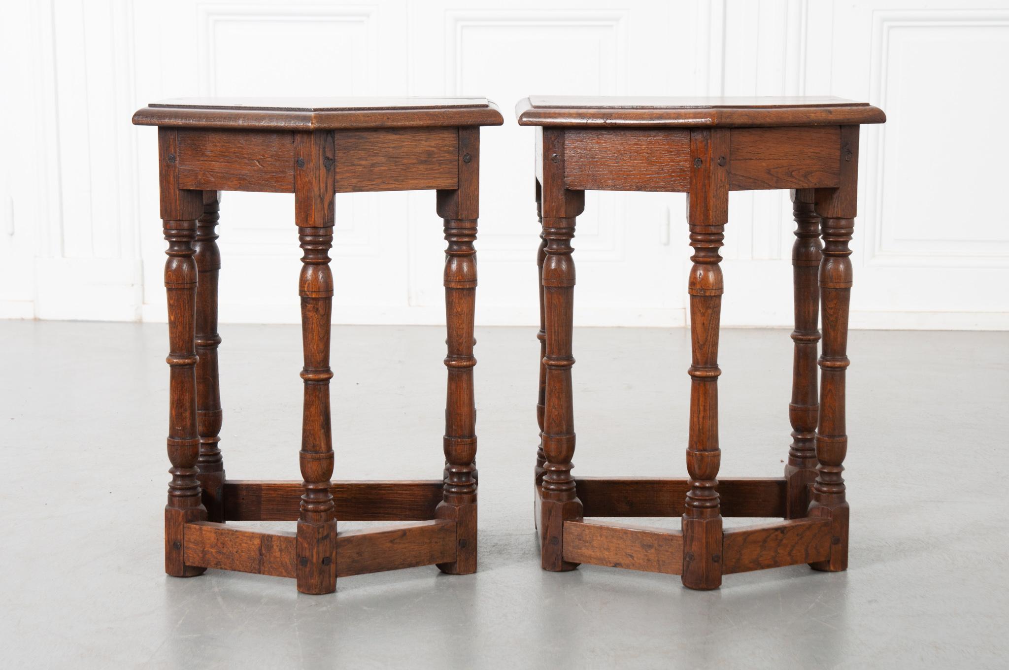 English 19th Century Pair of Oak Stools 3