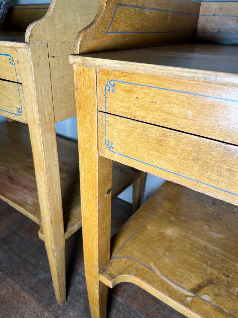 English 19th Century Pair of Wash Stands For Sale at 1stDibs