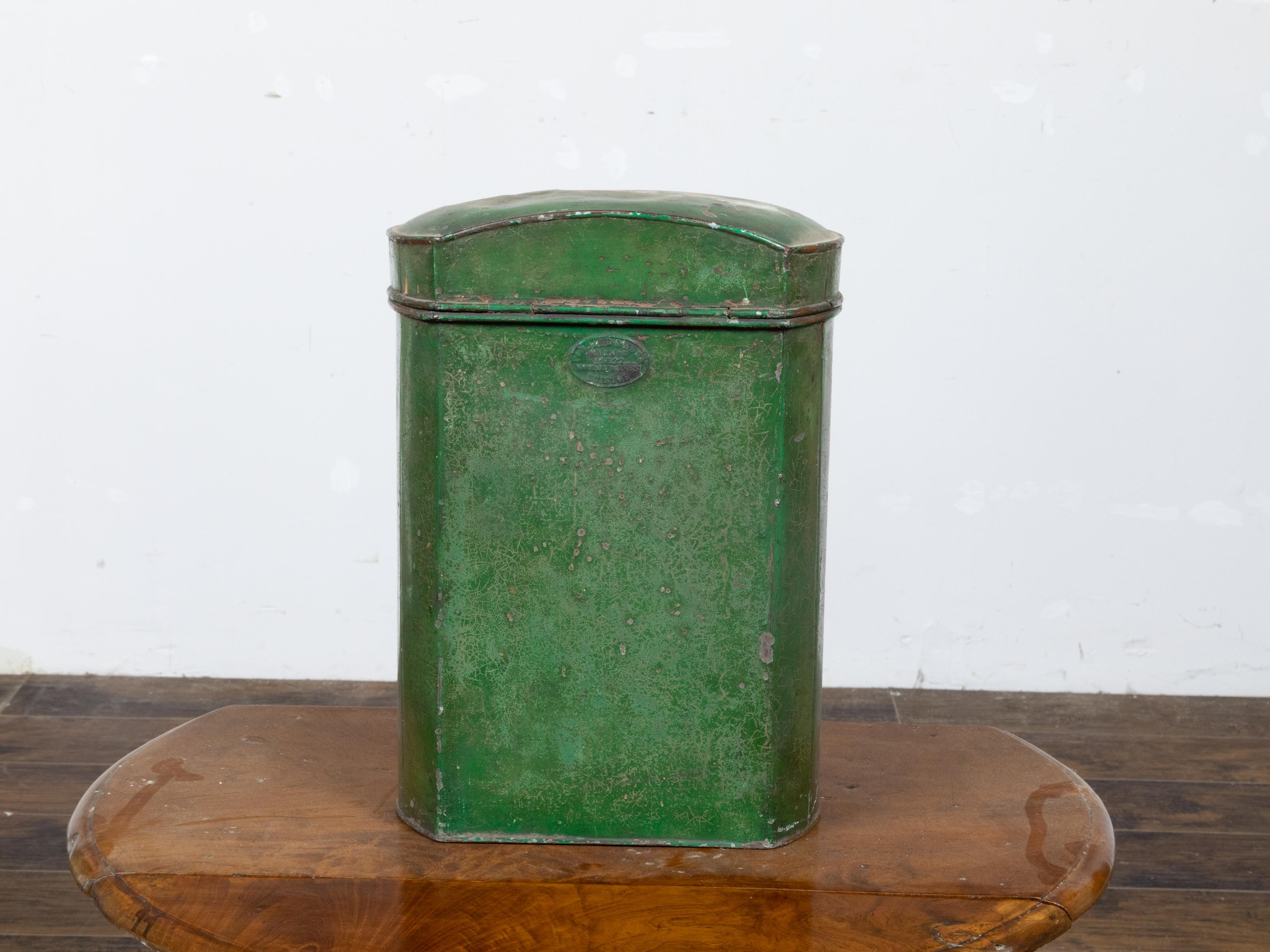 English 19th Century Parnall & Sons Green Painted Tea Box with Glass Front For Sale 3