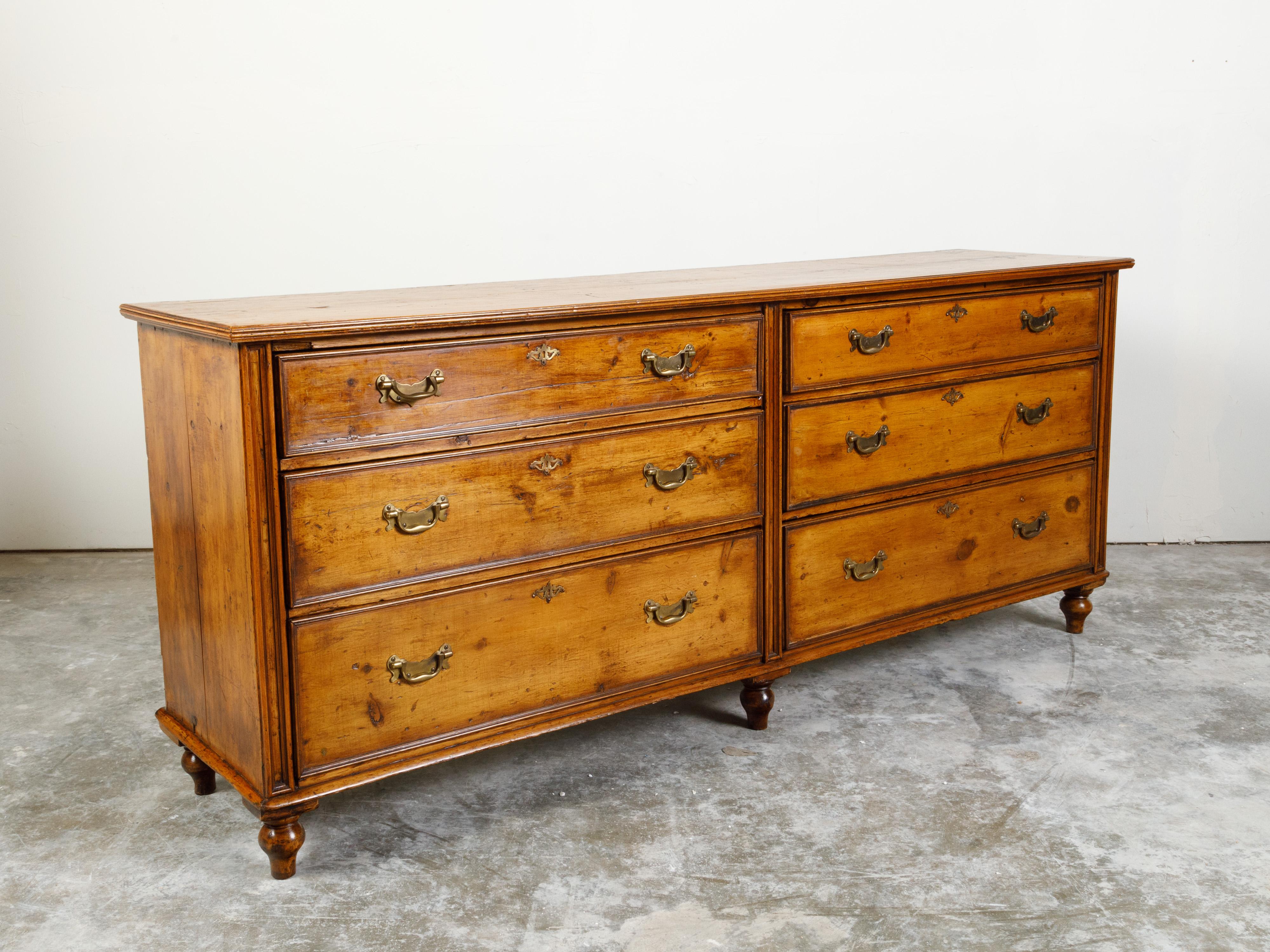 English 19th Century Pine Dresser with Six Graduated Drawers and Brass Hardware For Sale 3