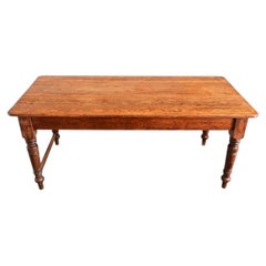 English 19th Century Pine Farmhouse Table