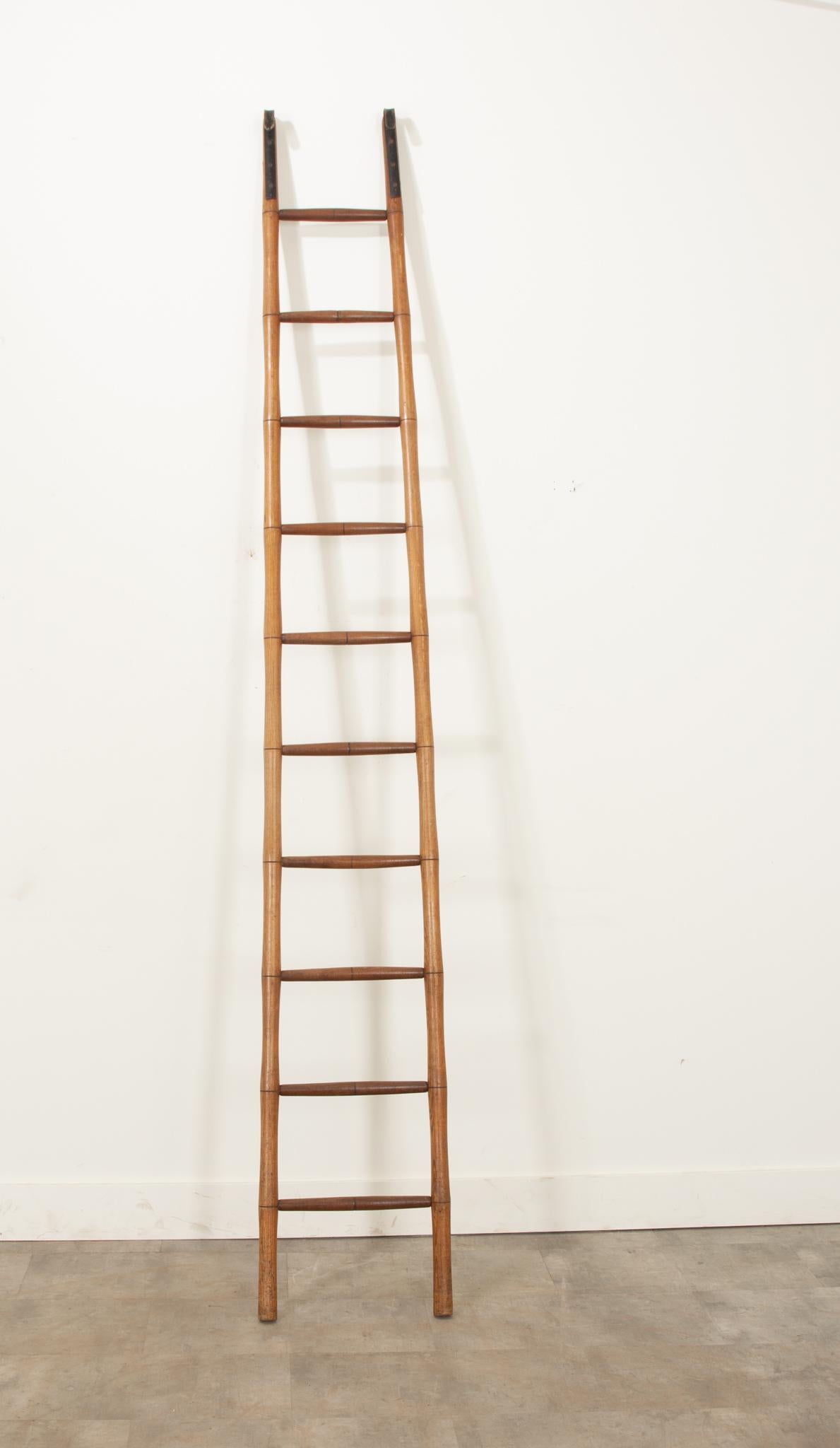 English 19th Century Pine Kitchen Ladder 2