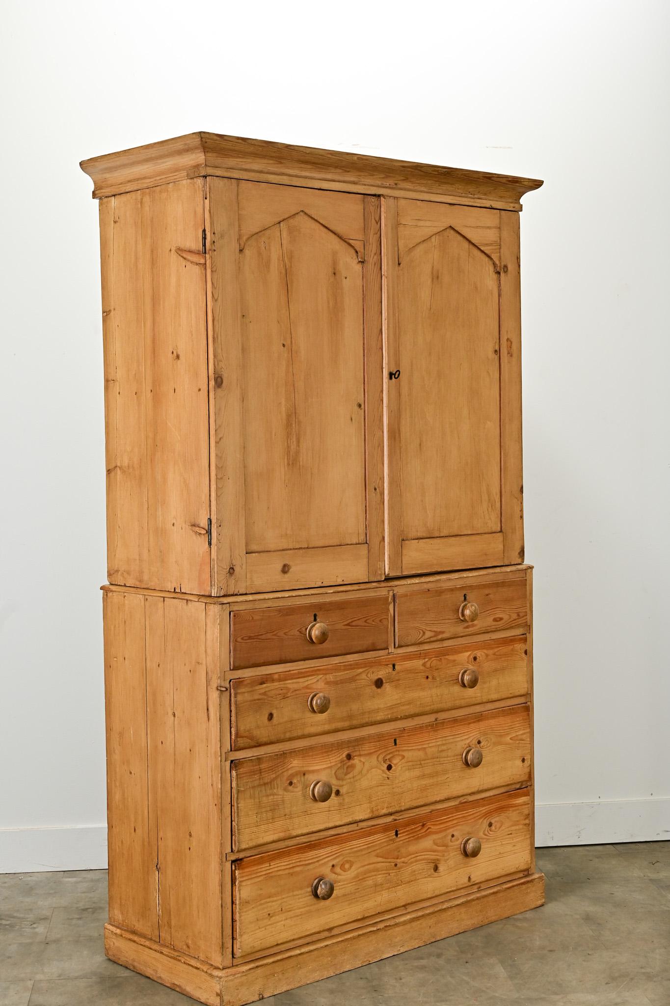 English 19th Century Pine Linen Press 3