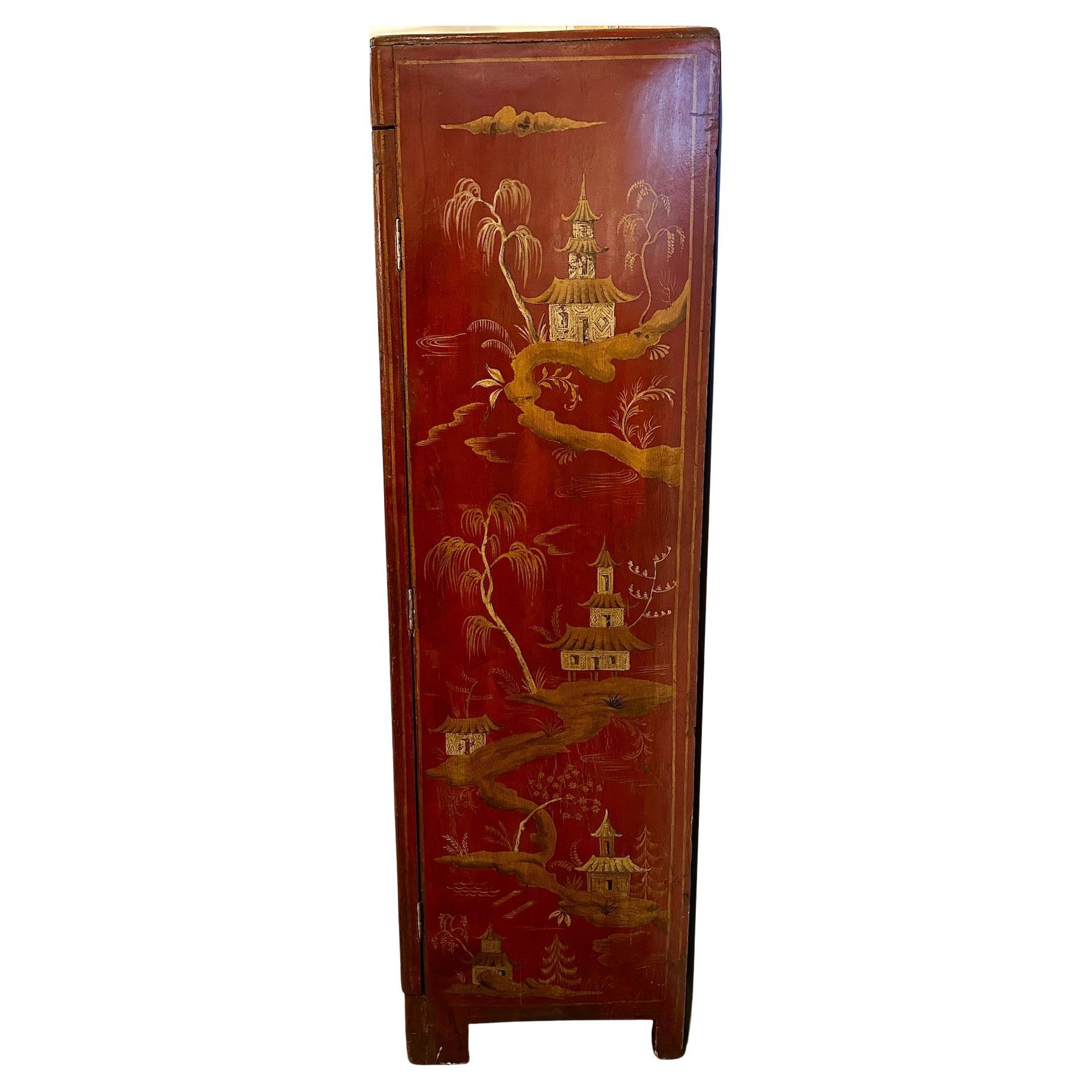 Gilt English 19th Century Red Chinoiserie Armoire For Sale
