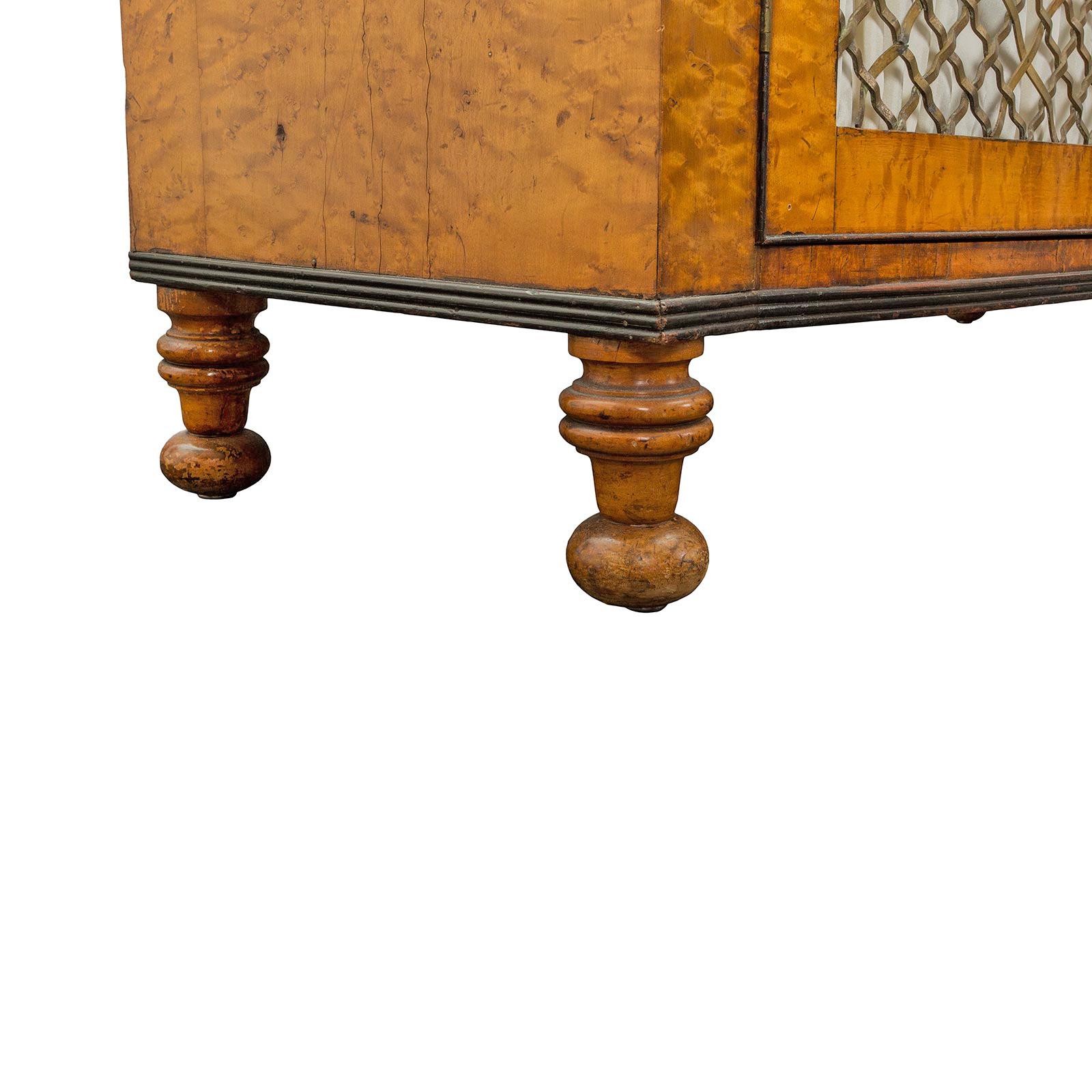 English 19th Century Regency St. Bow Front Birds Eye Maple Cabinet, Circa 1810 For Sale 3
