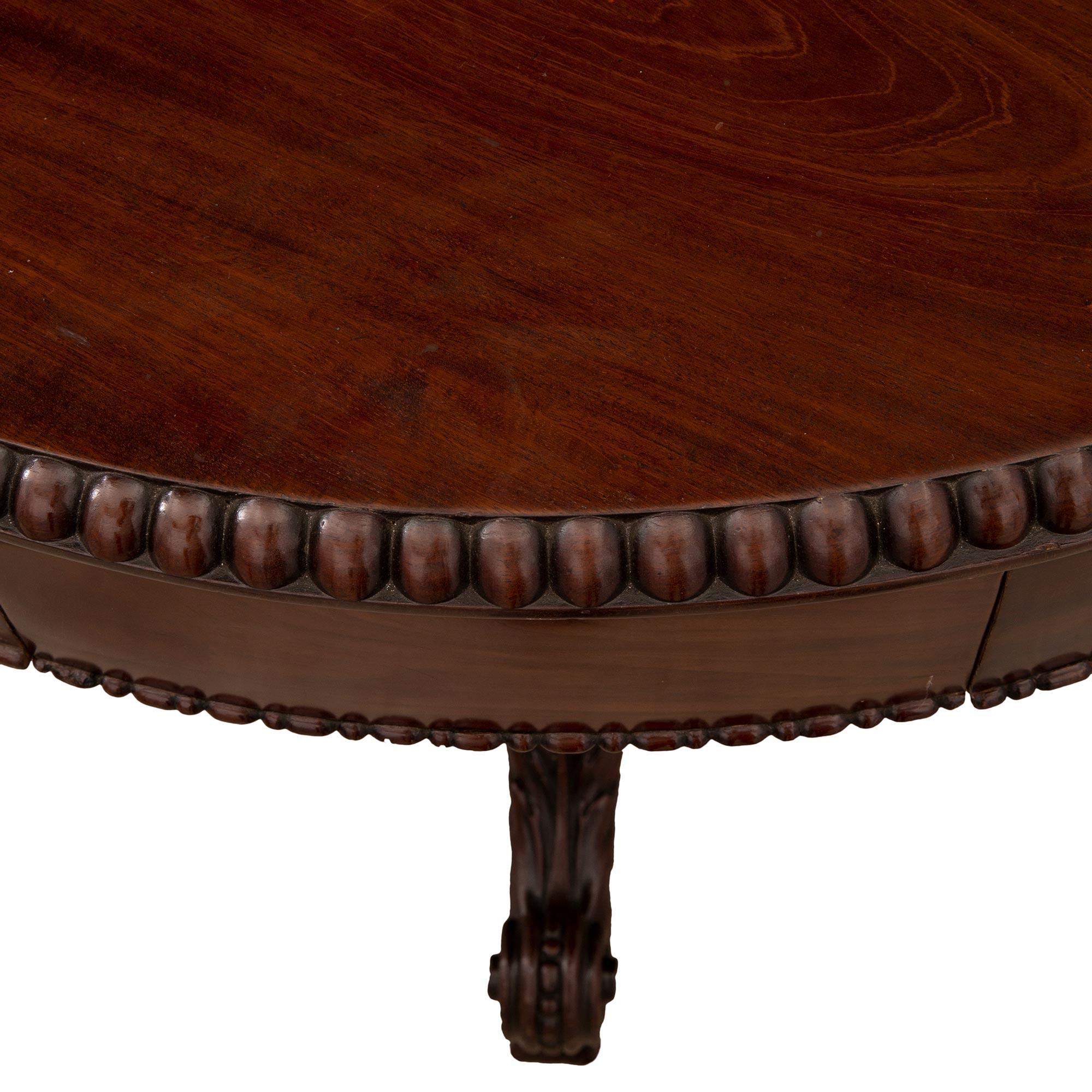 English 19th Century Regency St. Flamed Mahogany Center Table For Sale 2