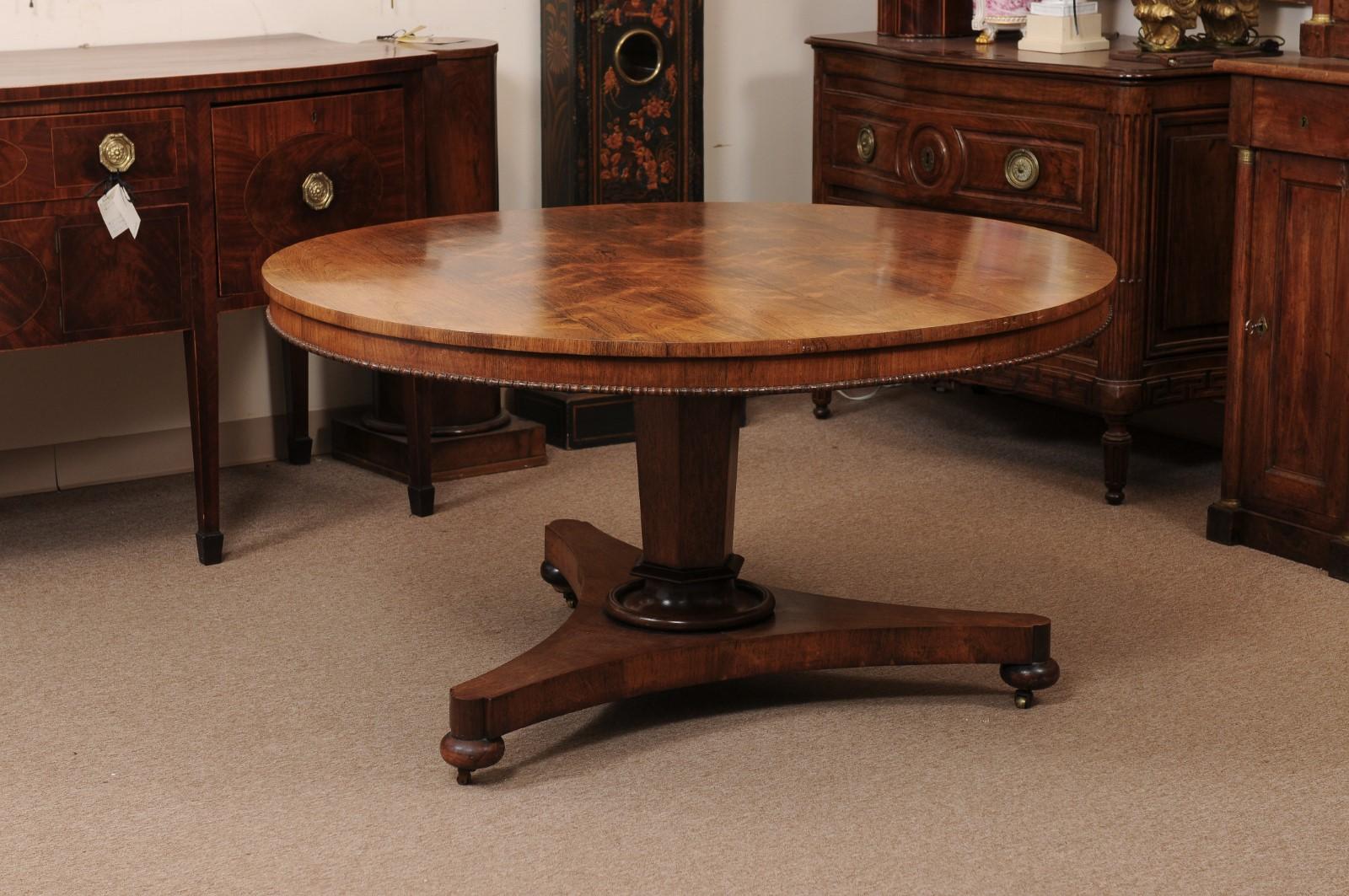English 19th Century Rosewood Center Table with Beaded Egde and Pedestal Base an 2