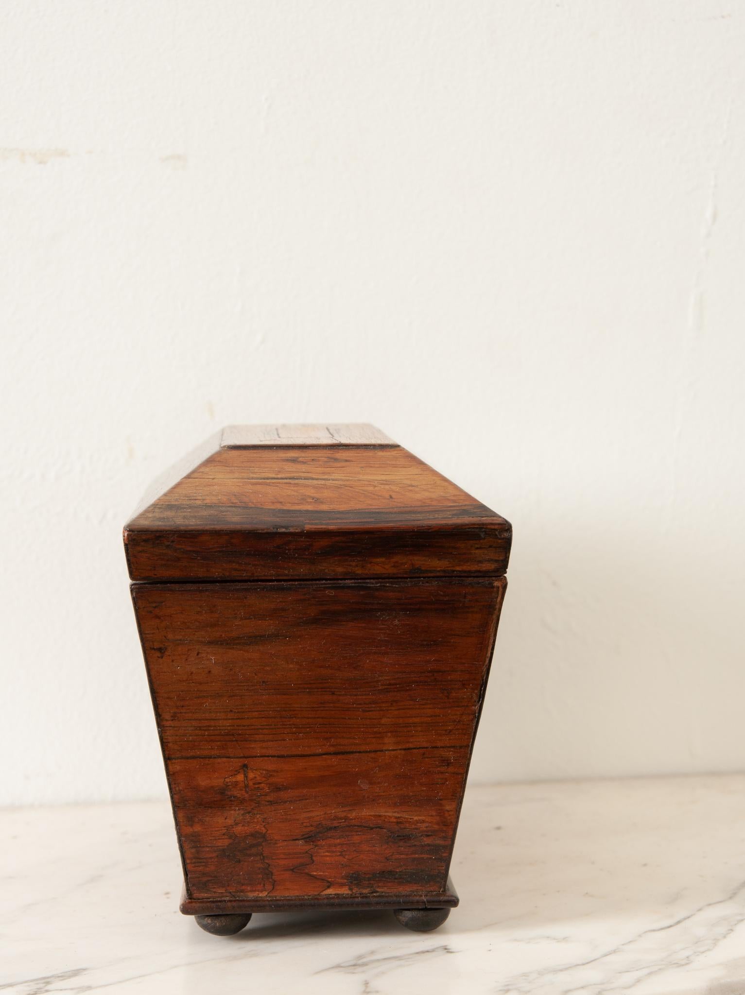 English 19th Century Rosewood Tea Caddy For Sale 2