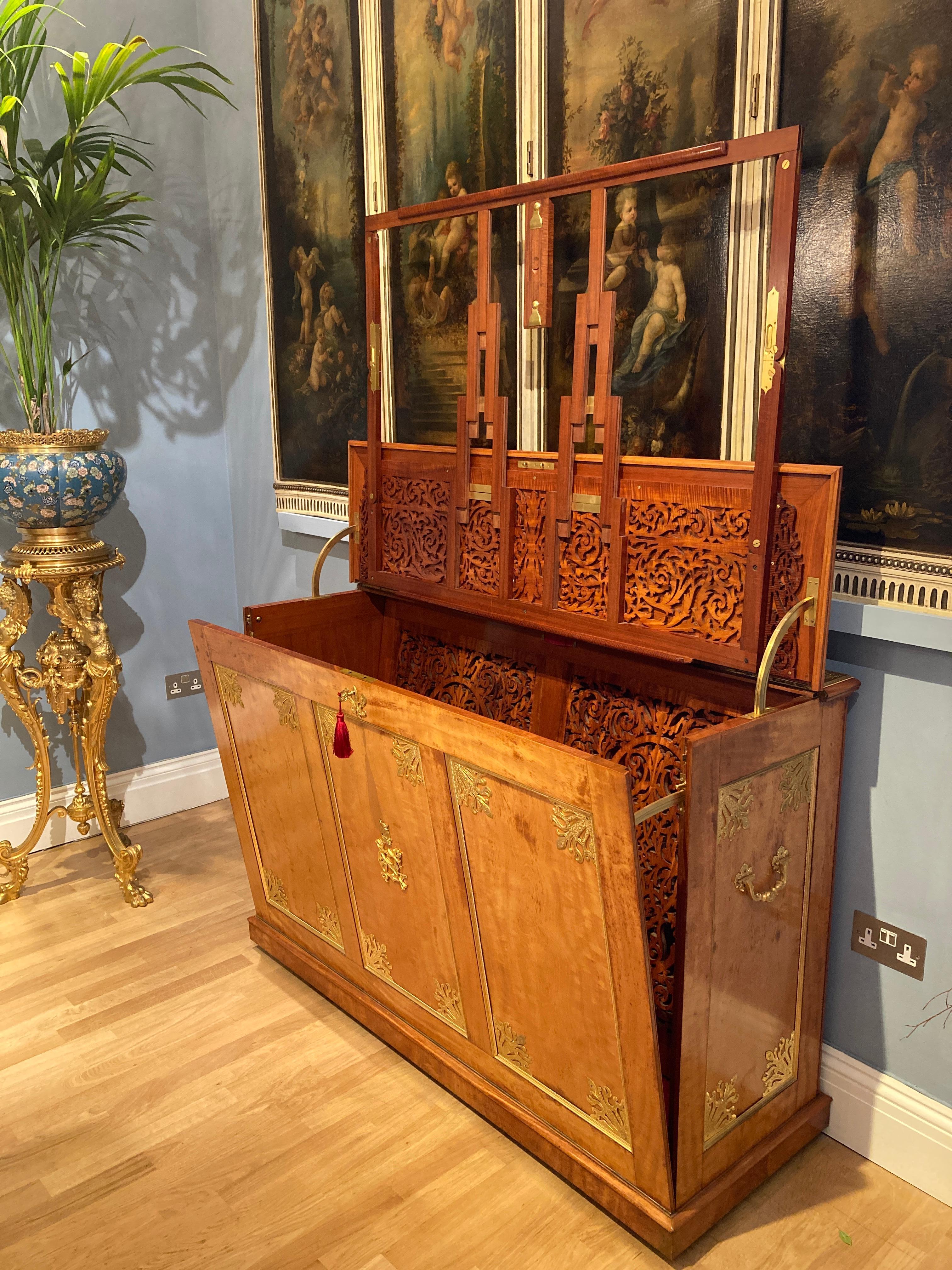 English 19th Century Satinwood and Ormolu Folio Cabinet with Expandable Easel For Sale 6