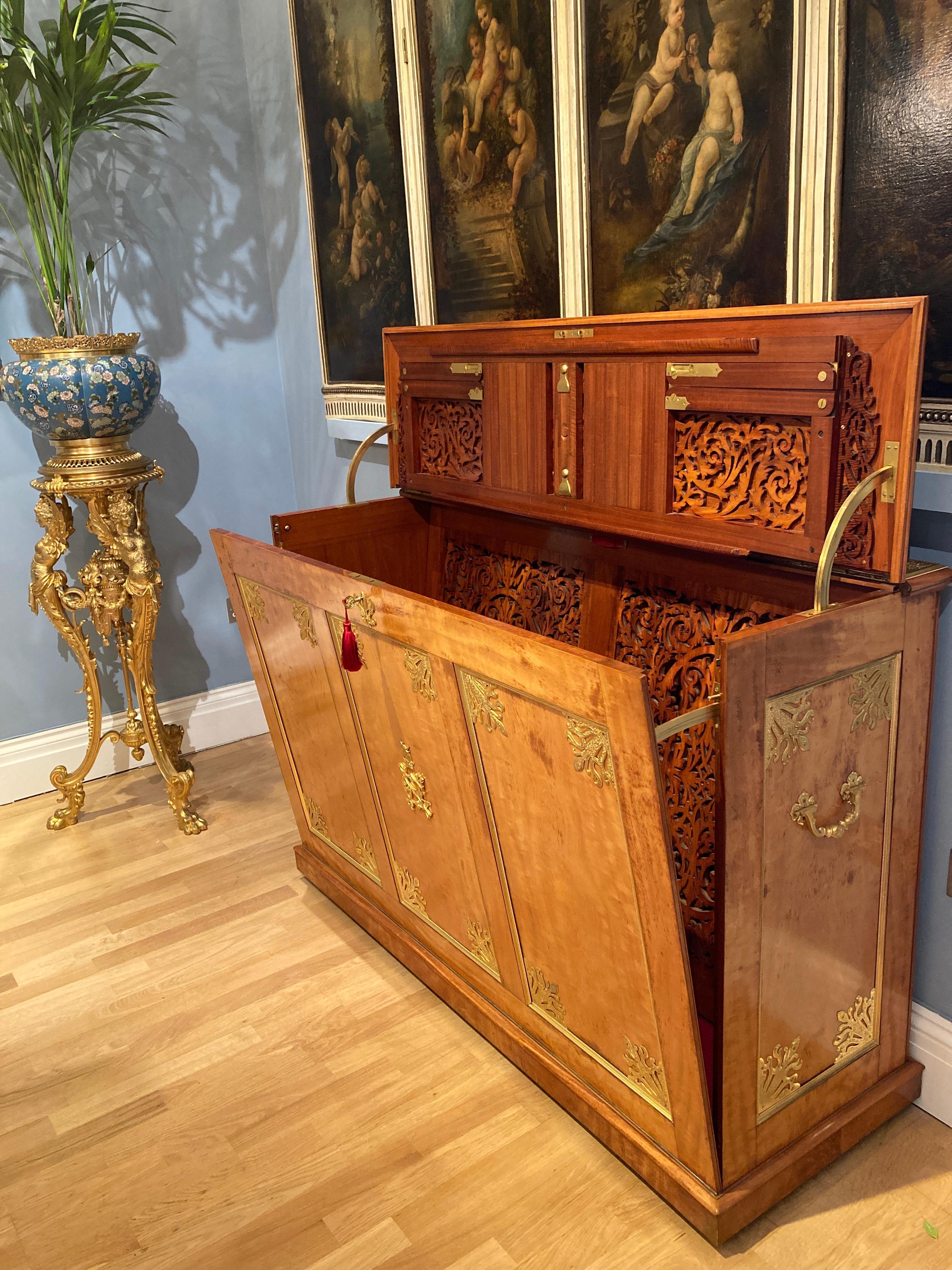 English 19th Century Satinwood and Ormolu Folio Cabinet with Expandable Easel For Sale 2
