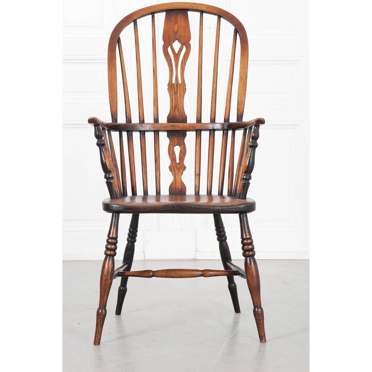 Englischer Satz von 8 Windsor-Sesseln aus Eiche, 19. Jahrhundert im Angebot 10