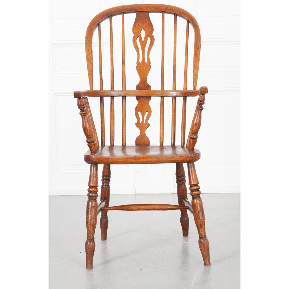 English 19th Century Set of 8 Oak Windsor Chairs For Sale 14