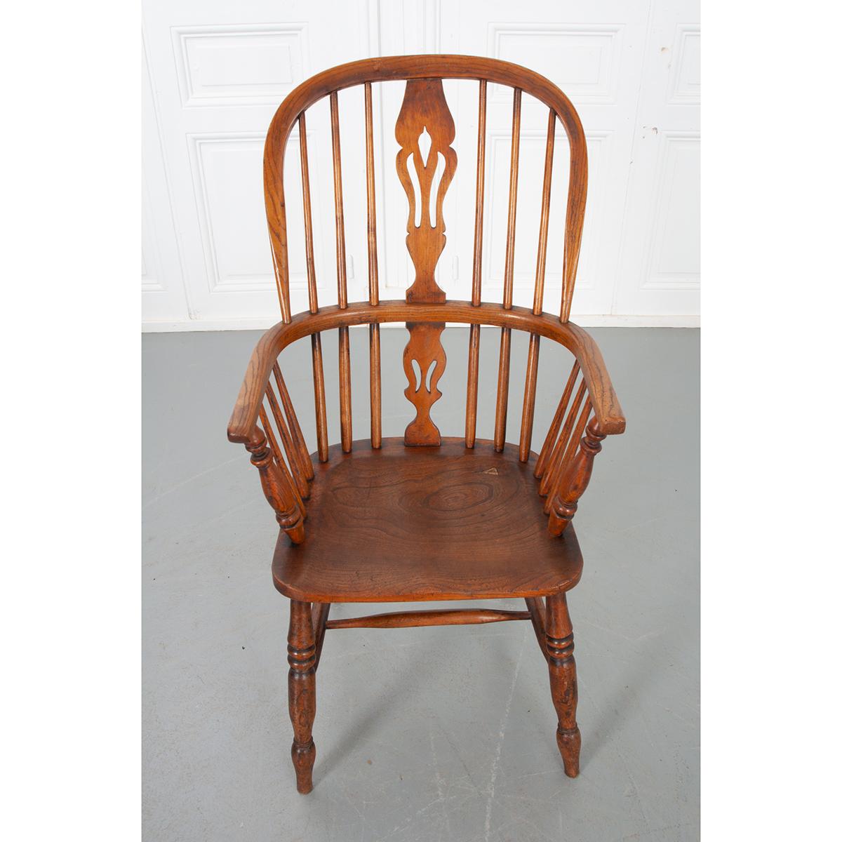 Englischer Satz von 8 Windsor-Sesseln aus Eiche, 19. Jahrhundert im Angebot 15