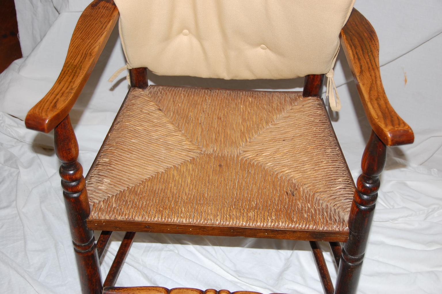 Elm English 19th Century Set of Eight Dales Lancashire Spindleback Dining Chairs