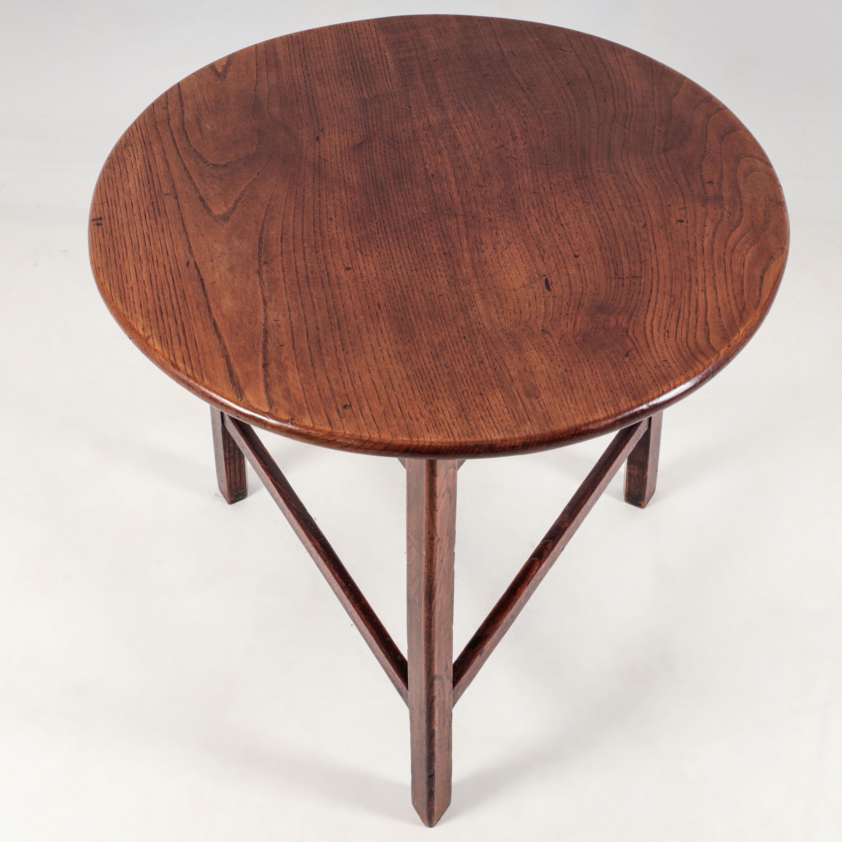 Table de cricket en orme du 19e siècle (Angleterre) en vente 1