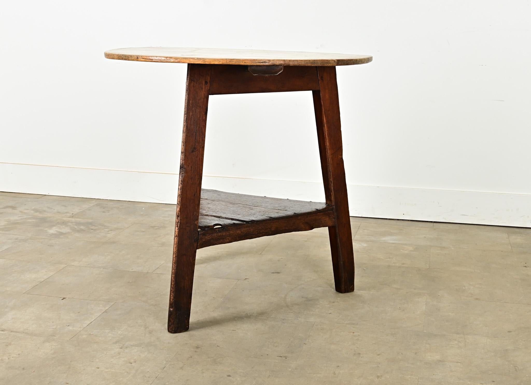 Table de criquet anglaise du 19ème siècle en pin massif en vente 5