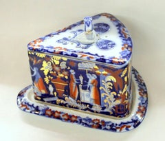 English 19th Century Staffordshire Earthenware Flow Blue and Imari Cheese Dish
