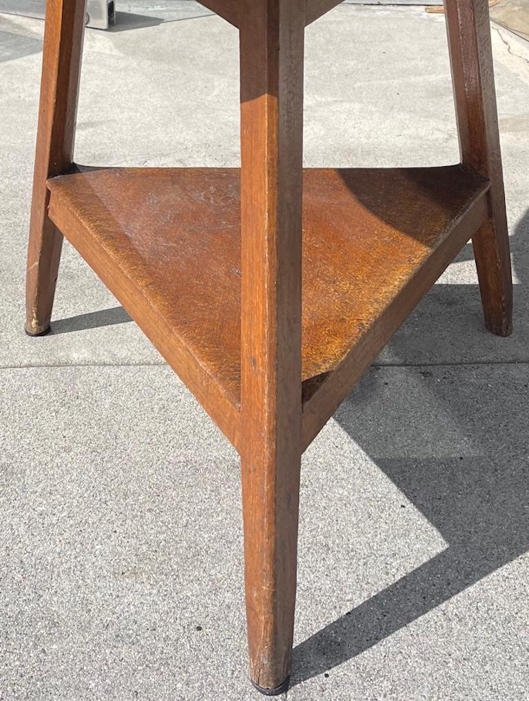 English 19th Century Stained Pine Cricket Table With a Lower Shelf For Sale 4