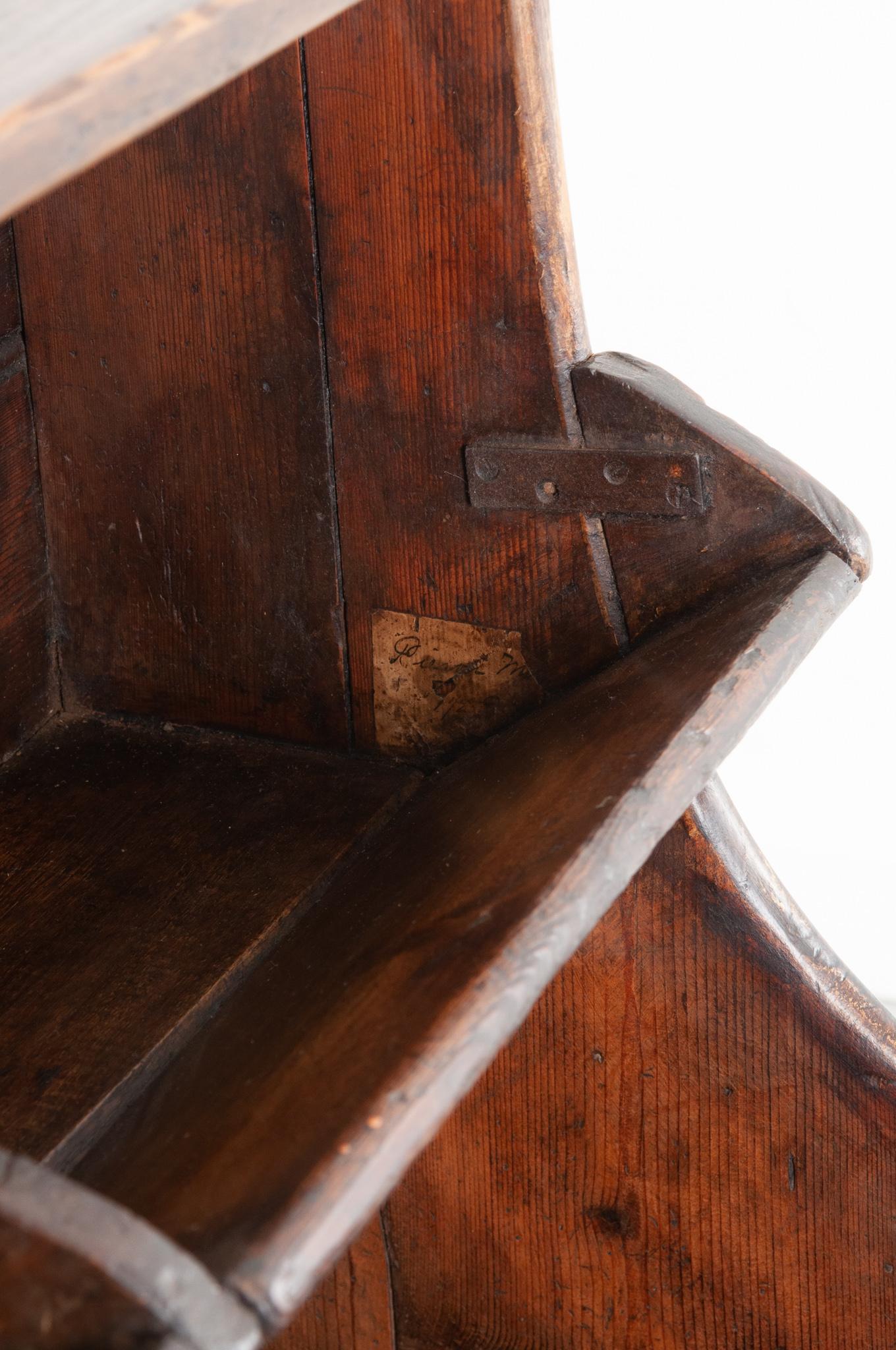 Rustic English 19th Century Storage Container