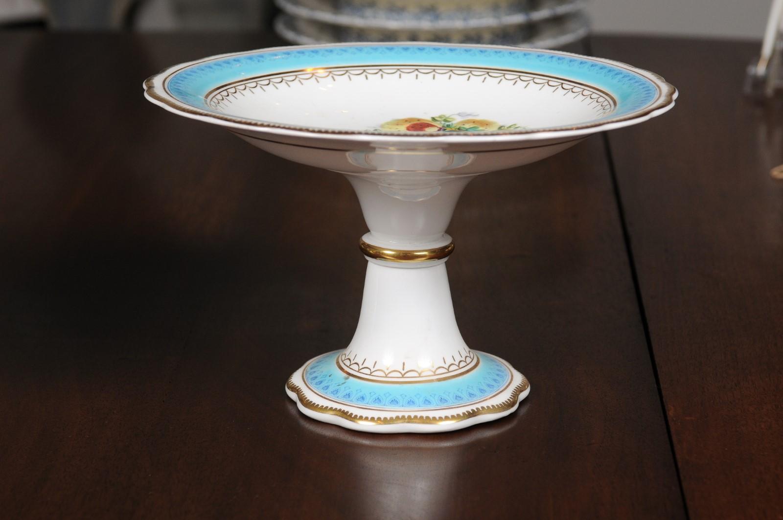 English 19th Century Turquoise and White Floral Painted Faience Serving Piece For Sale 10