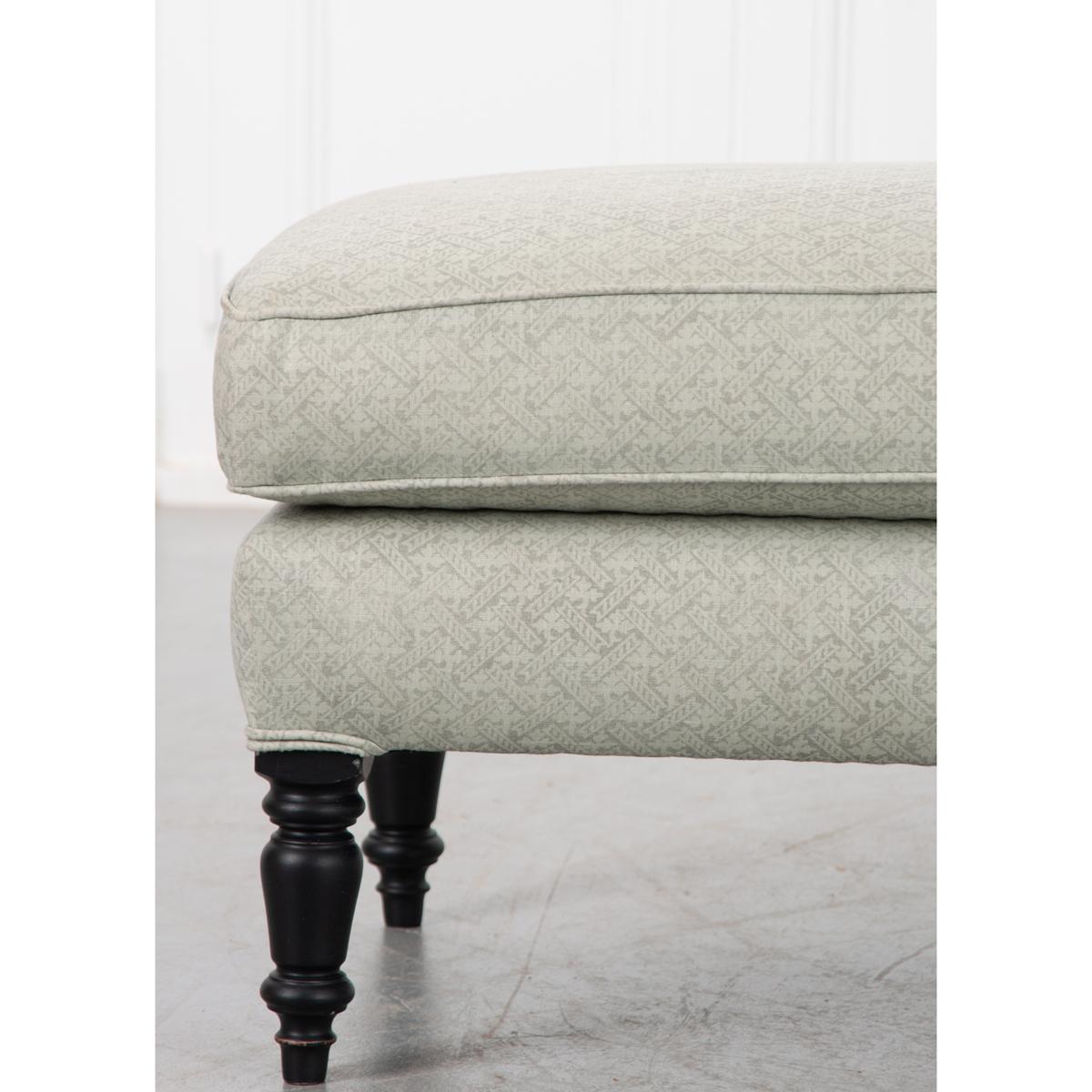 English 19th Century Upholstered Stool In Good Condition In Baton Rouge, LA