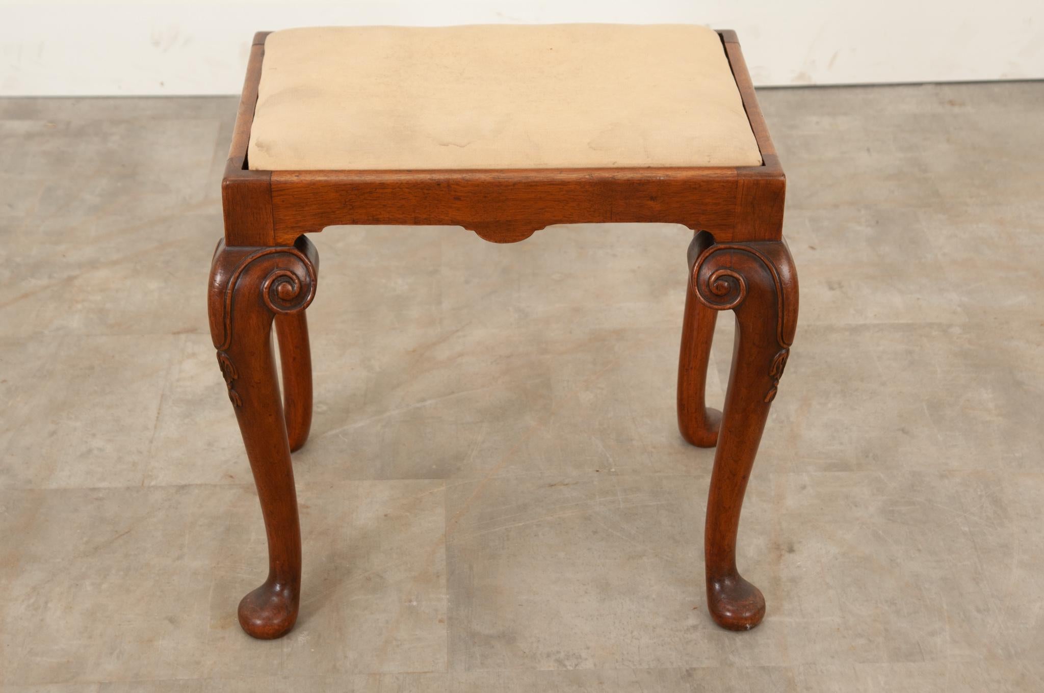 English 19th Century Upholstered Stool For Sale 2