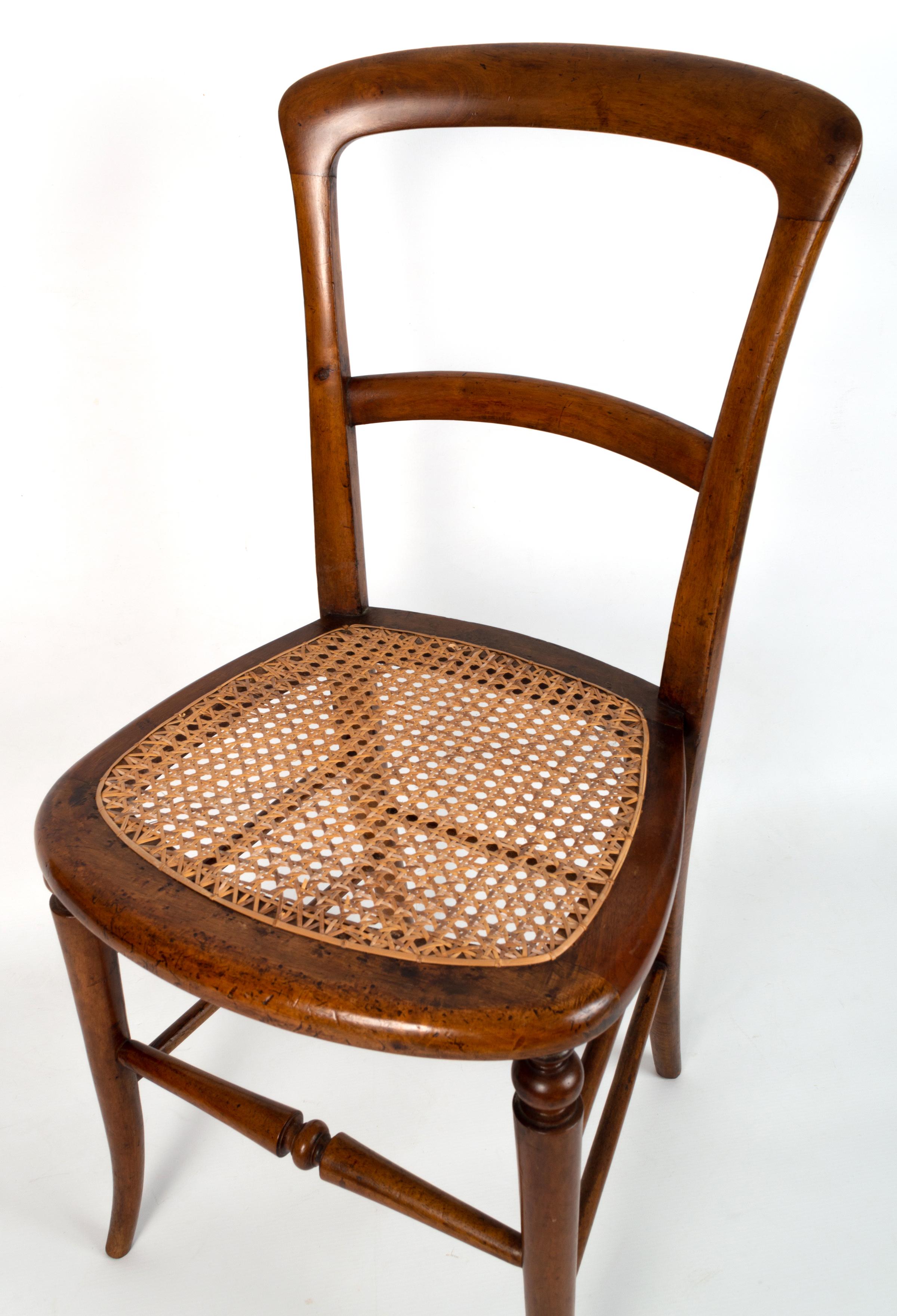 English 19th Century Victorian Caned Walnut Salon Chair C.1860 1