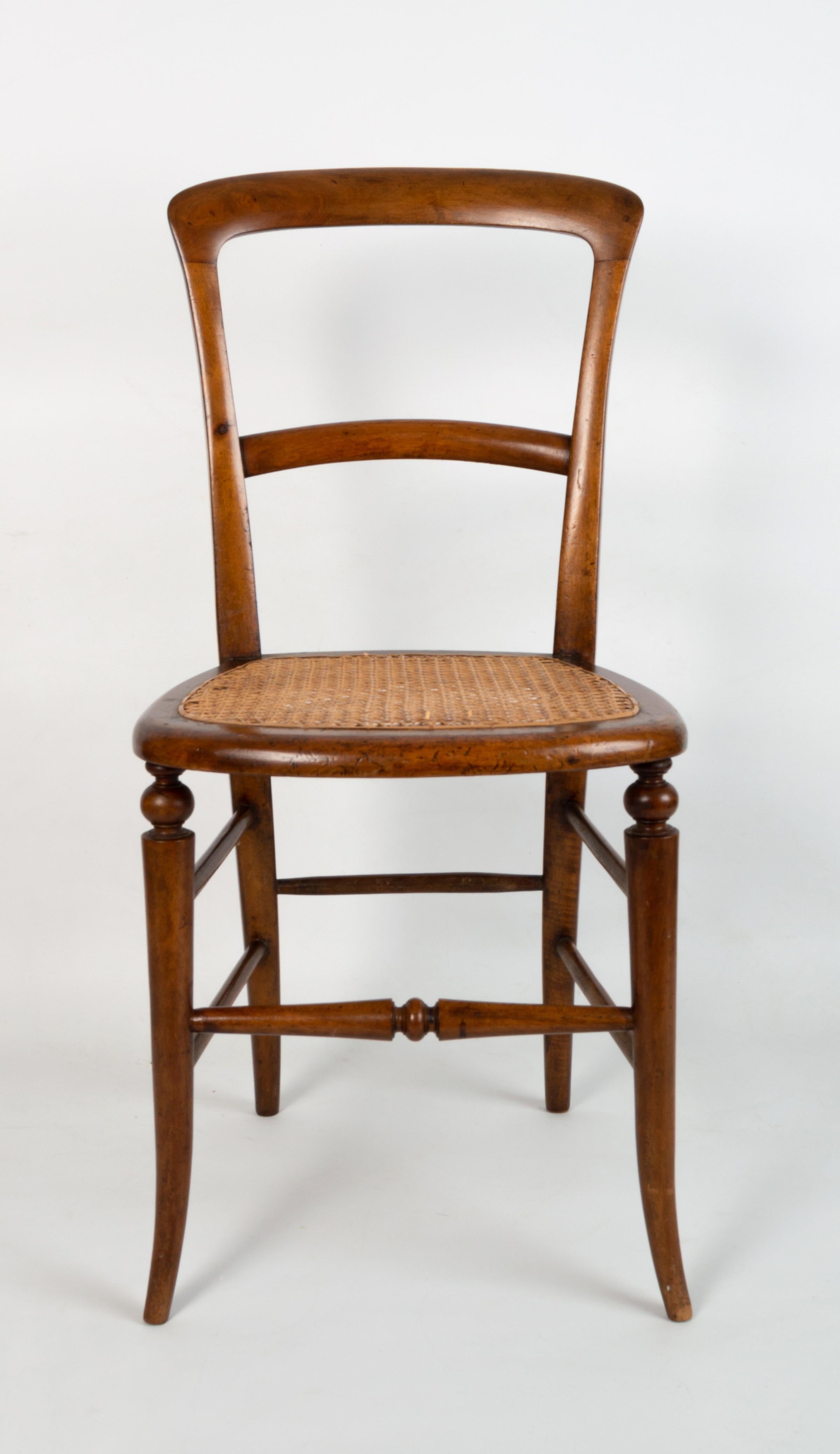 English 19th Century Victorian Caned Walnut Salon Chair C.1860 3