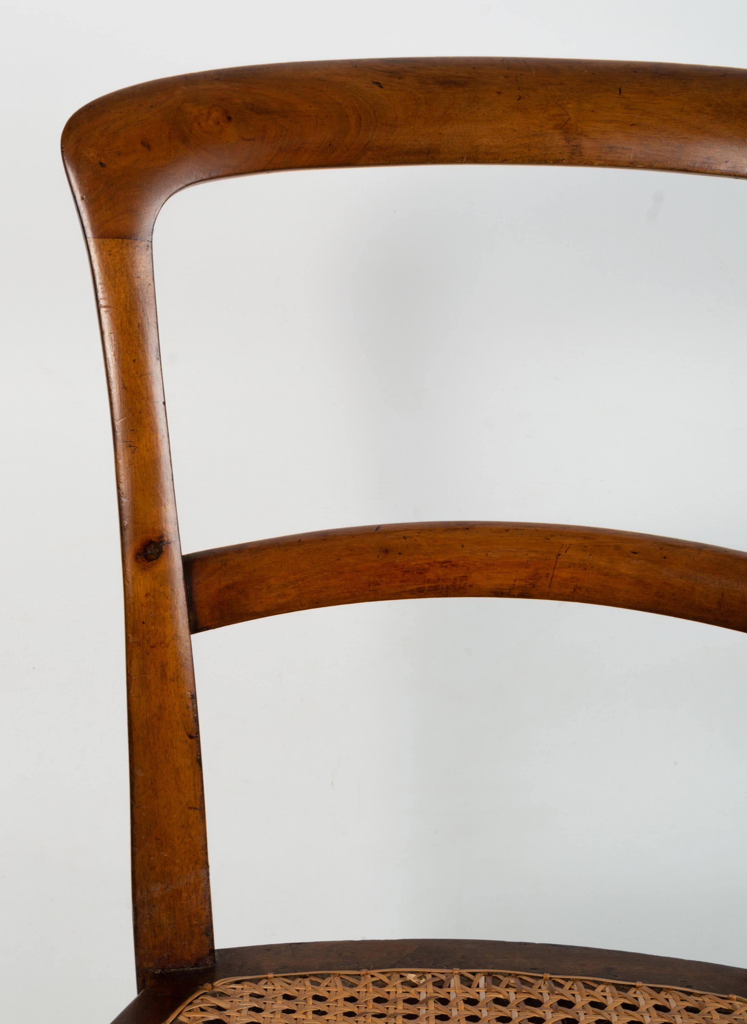 English 19th Century Victorian Caned Walnut Salon Chair C.1860 4