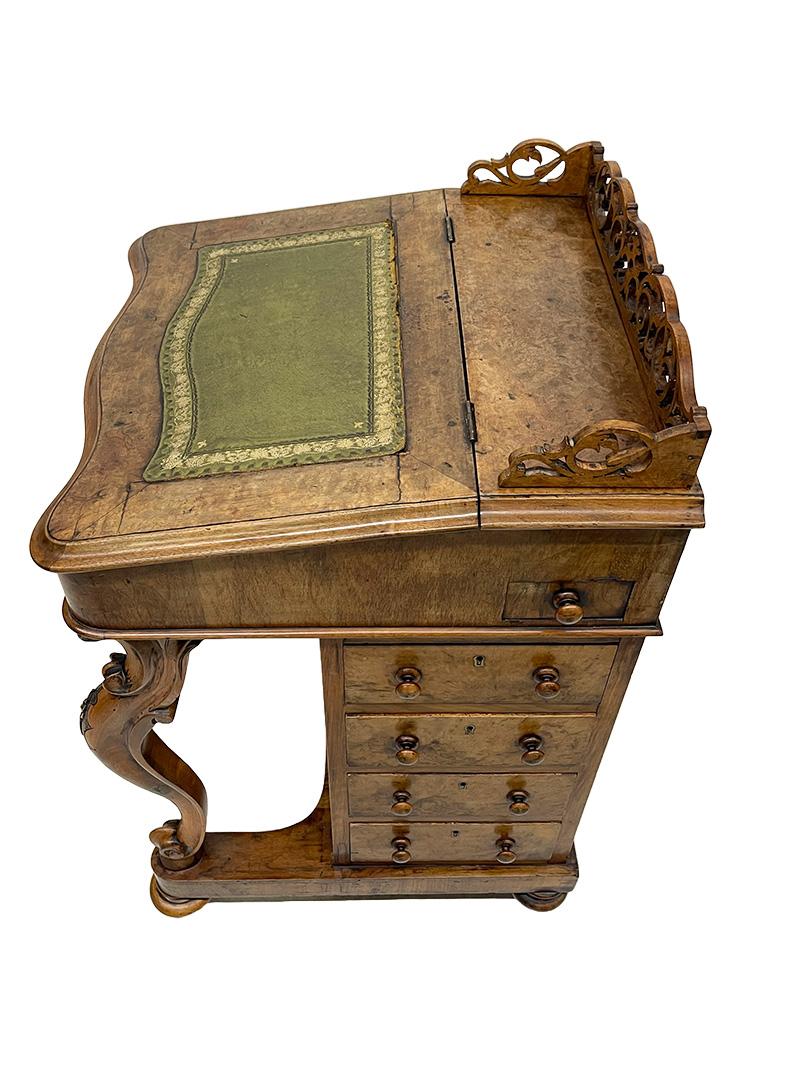 Bureau Davenport anglais du 19ème siècle, vers 1880 en vente 9