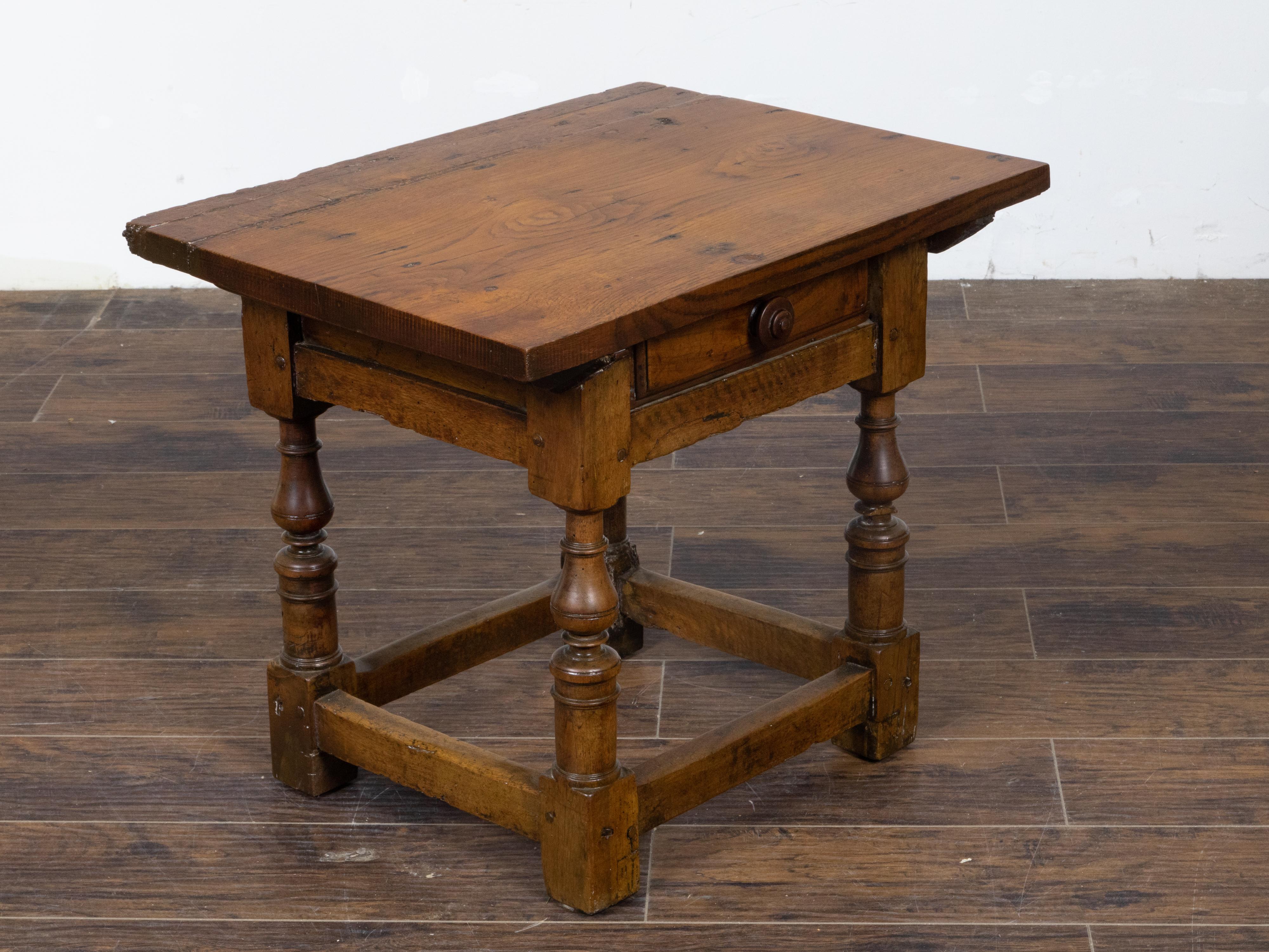 English 19th Century Walnut Side Table with Drawer and Turned Baluster Legs For Sale 1