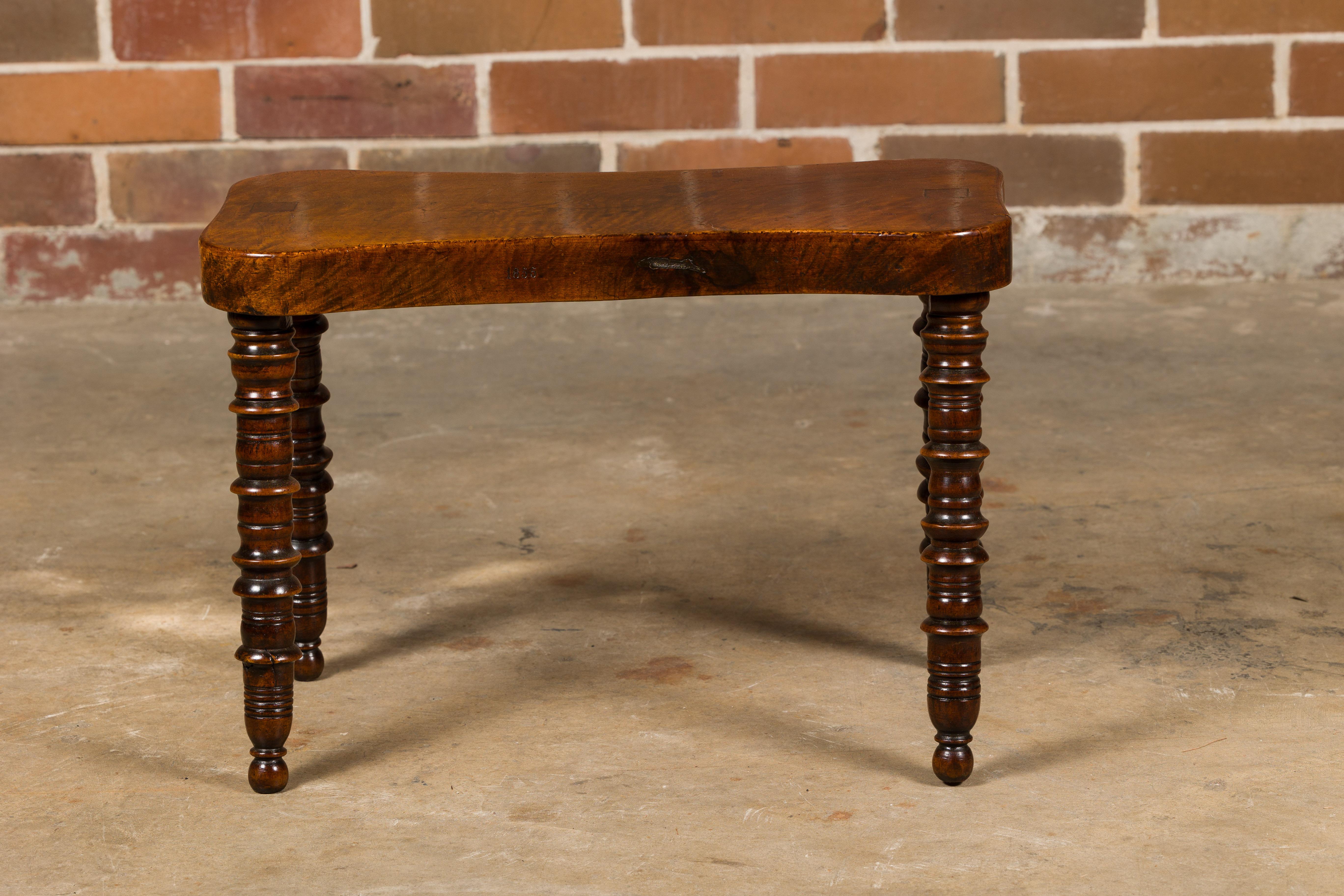 English 19th Century Walnut Stool with Turned Legs and Ball Feet For Sale 5