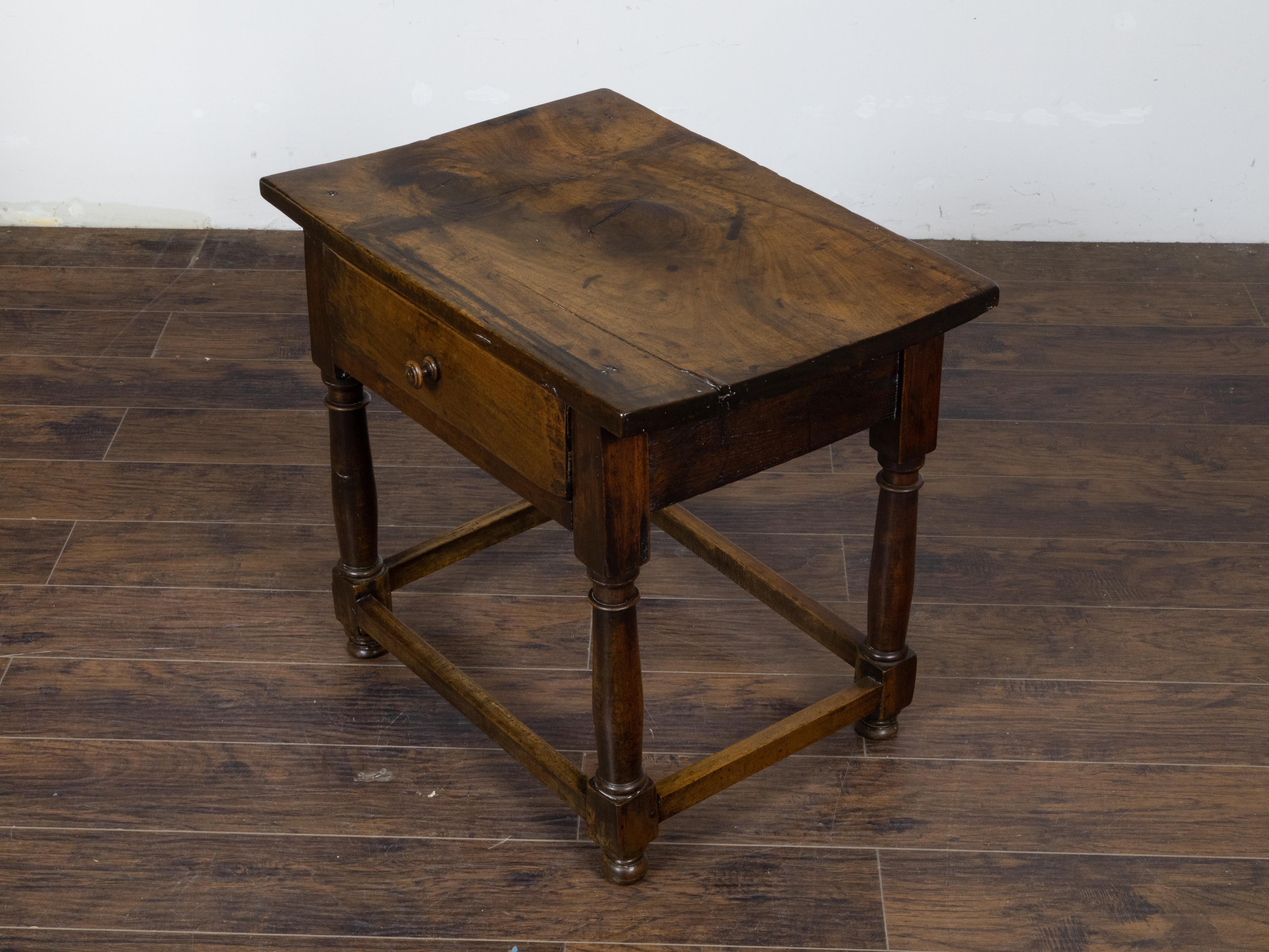 English 19th Century Walnut Table with Single Drawer and Column Shaped Legs For Sale 3