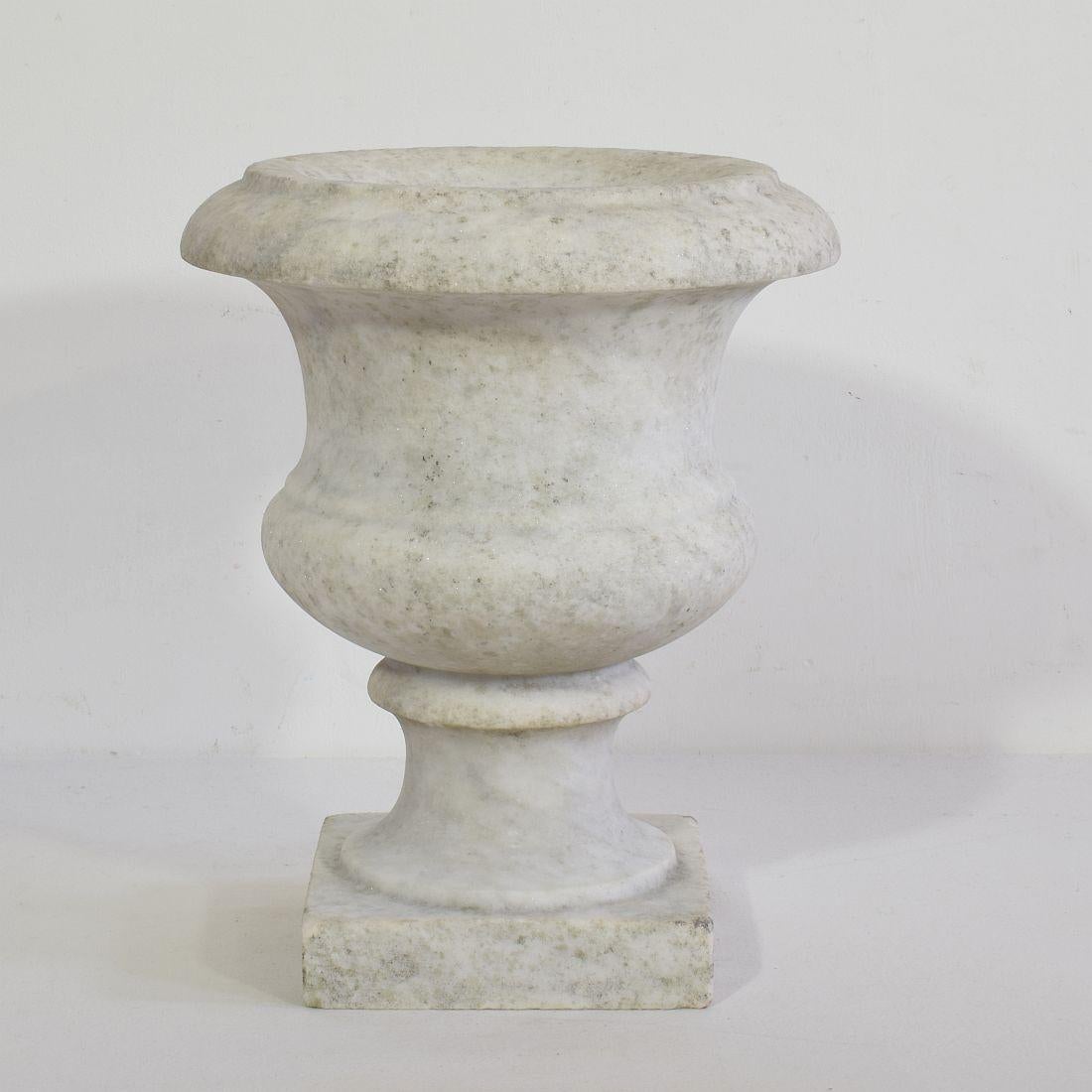 English 19th Century White Marble Garden Urn 1