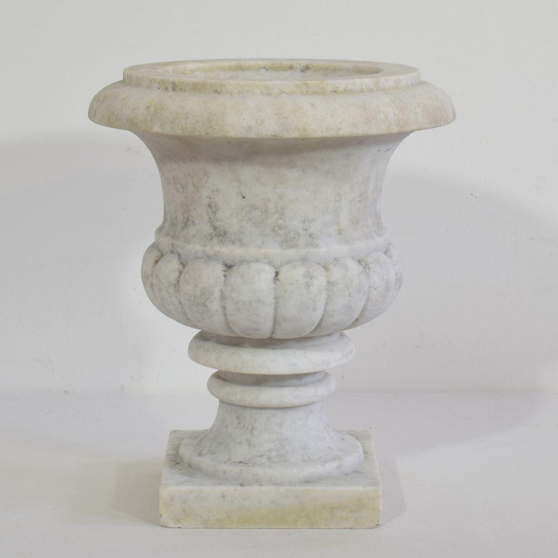 English 19th Century White Marble Garden Urn 1