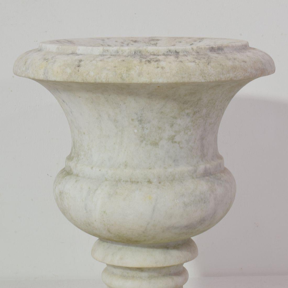 English 19th Century White Marble Garden Urn 3