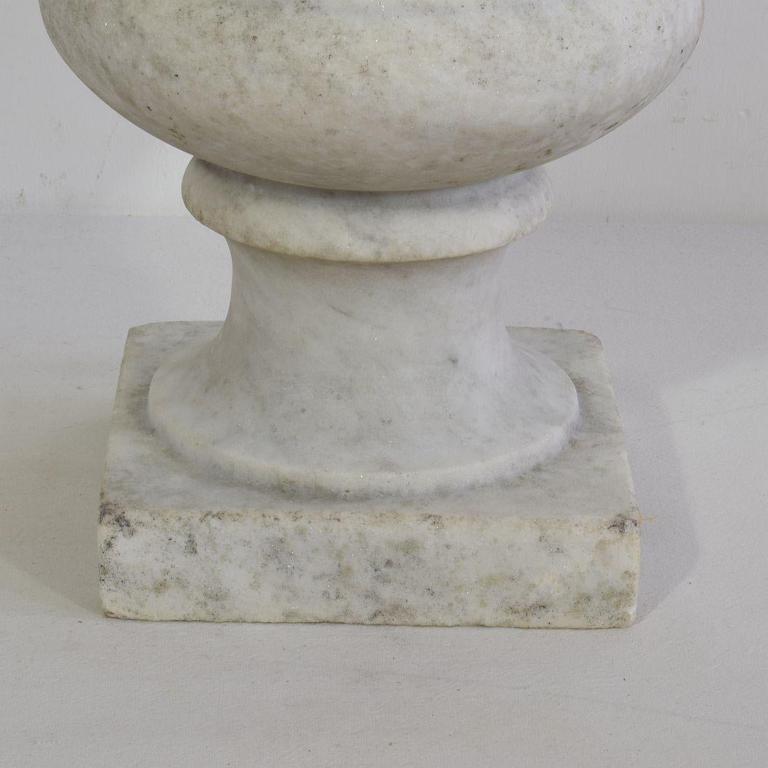 English 19th Century White Marble Garden Urn 5