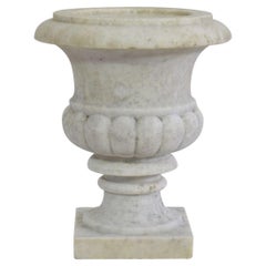 English 19th Century White Marble Garden Urn
