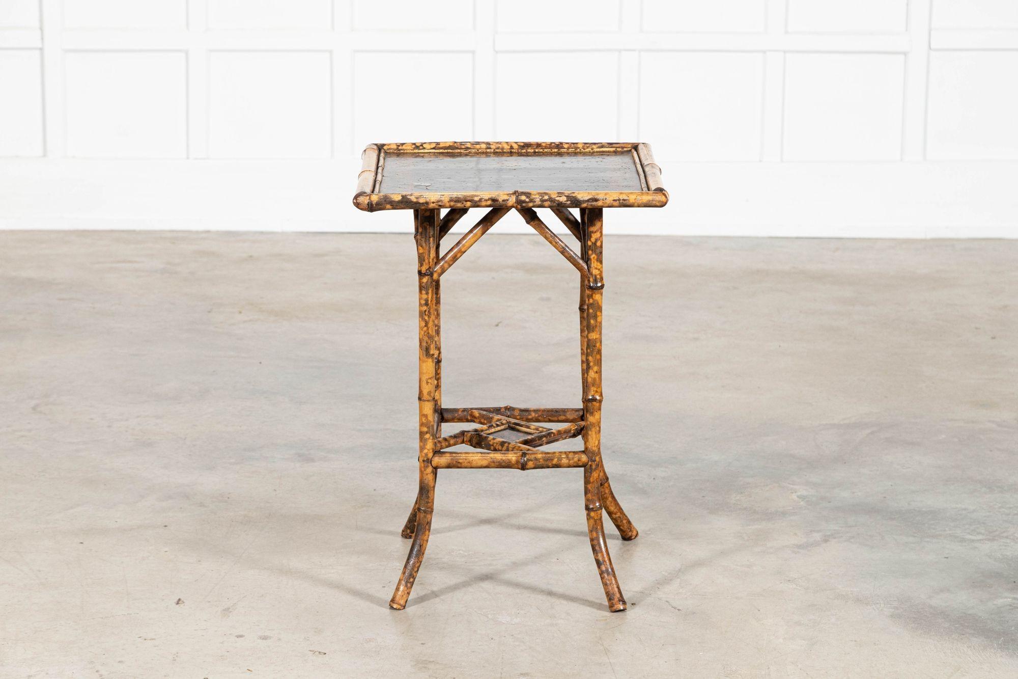 Table d'appoint anglaise en laque de bambou du XIXe siècle en vente 7