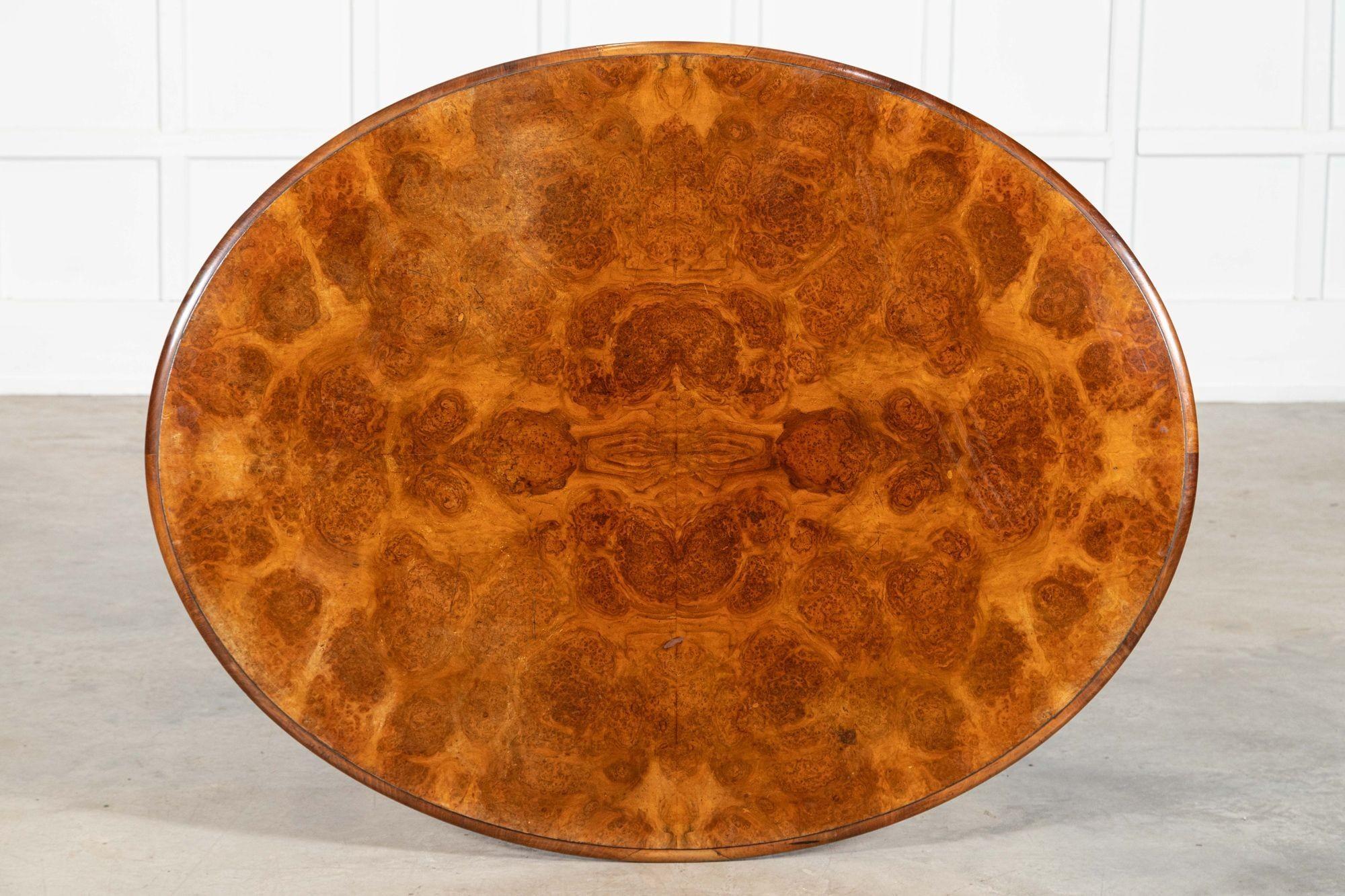 um 1870
Englischer Mitteltisch aus Wurzelnussholz, 19.
sku 2097
B133,5 x T104 x H73,5 cm
Gewicht 32Kg
