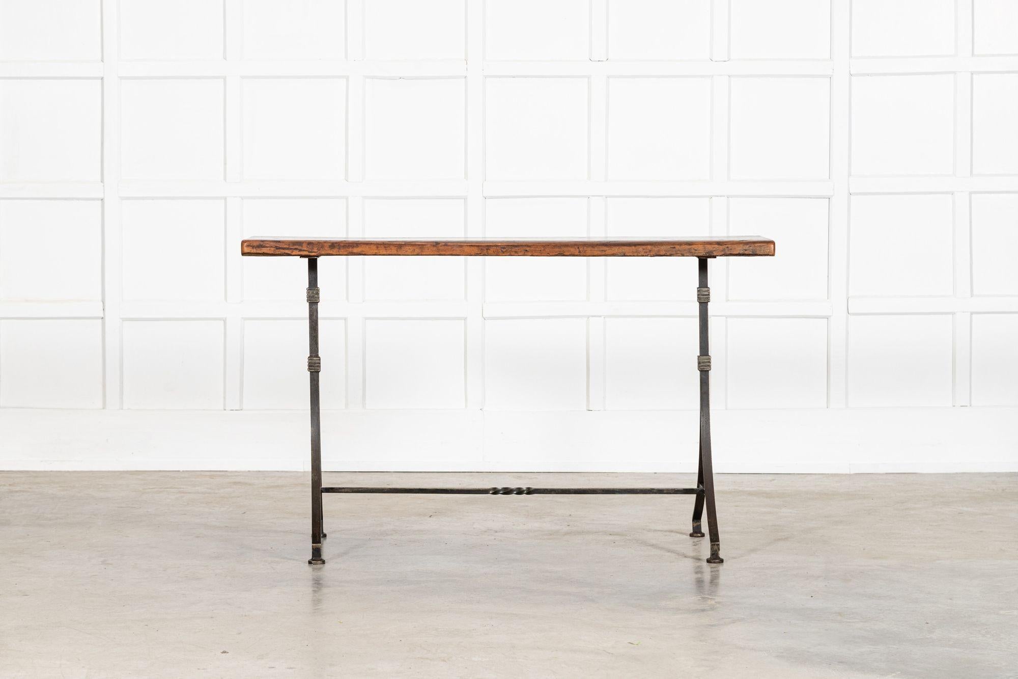 Table console en fonte anglaise du 19ème siècle en vente 7