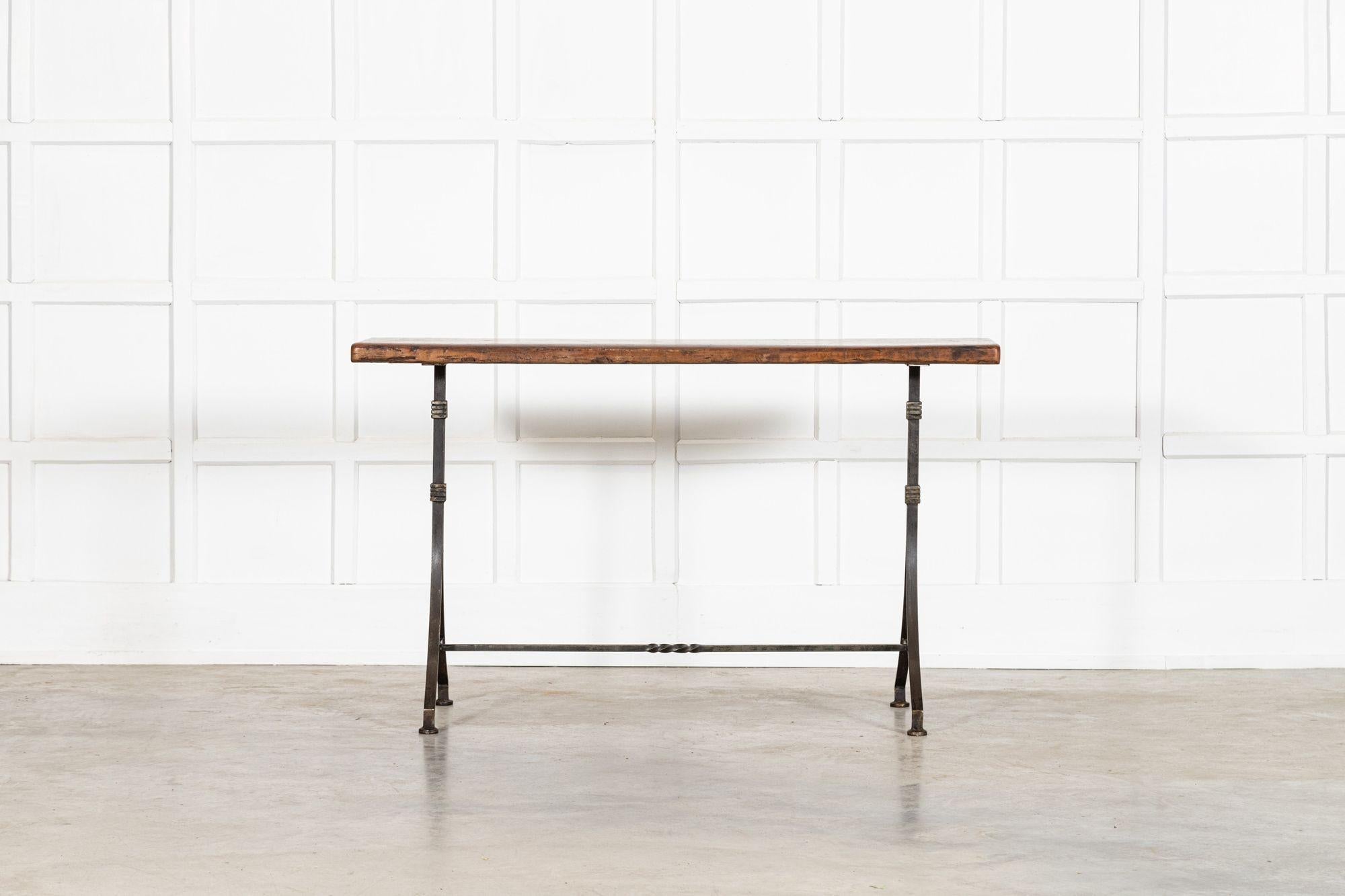 Table console en fonte anglaise du 19ème siècle en vente 2