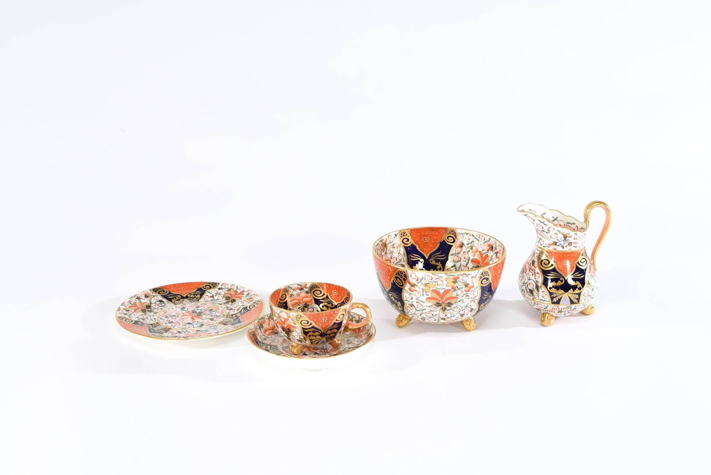 Japonisme Anglais, 19e siècle. Service à thé décoré à la main « Imari » pour 8-26 pièces en vente