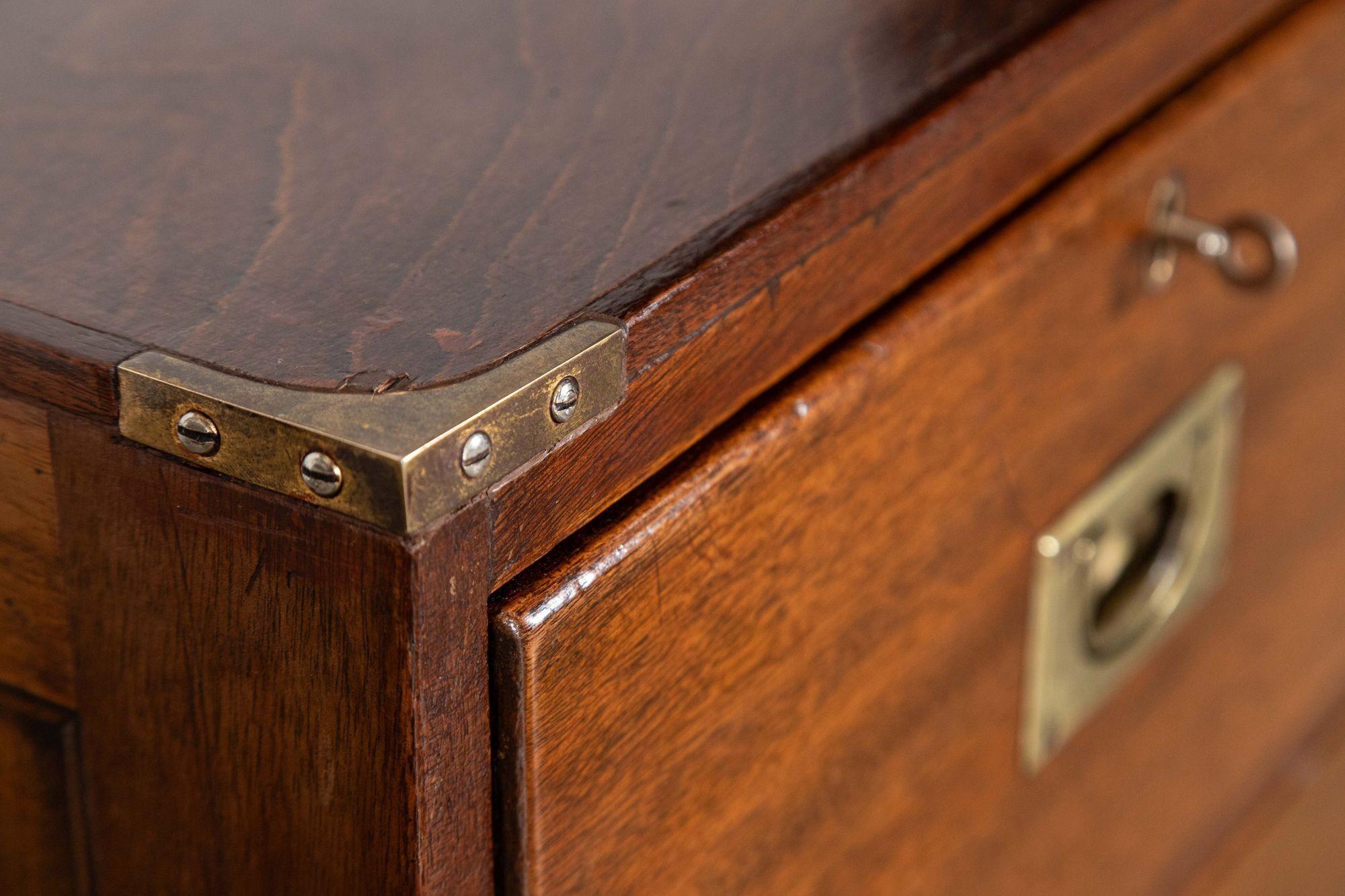 English 19thC Mahogany Campaign Chest in vendita 7
