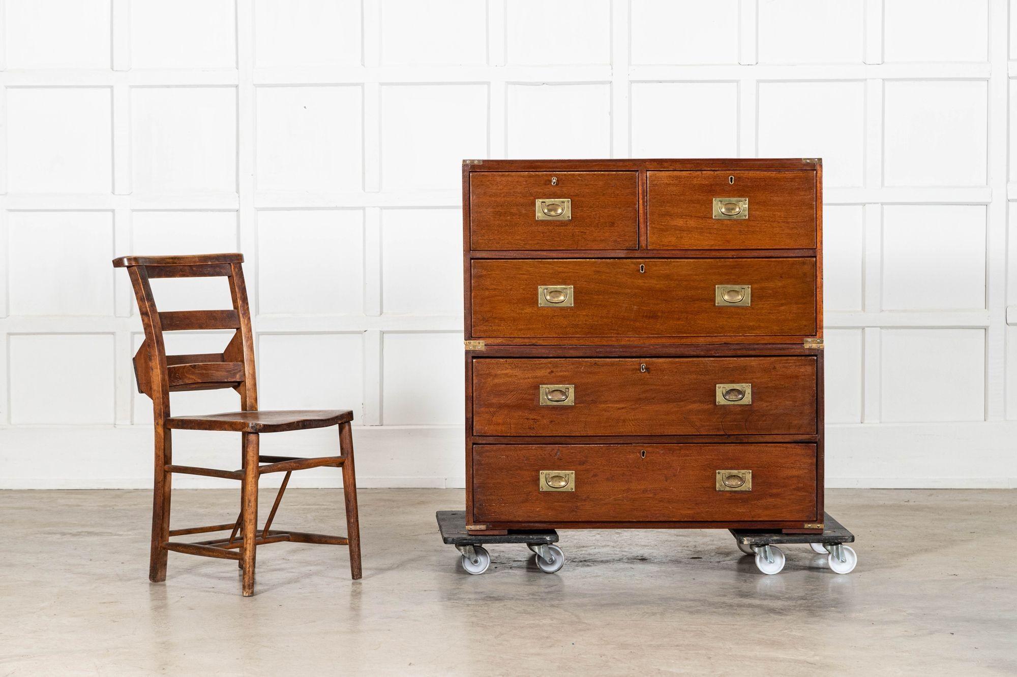 English 19thC Mahogany Campaign Chest in vendita 2