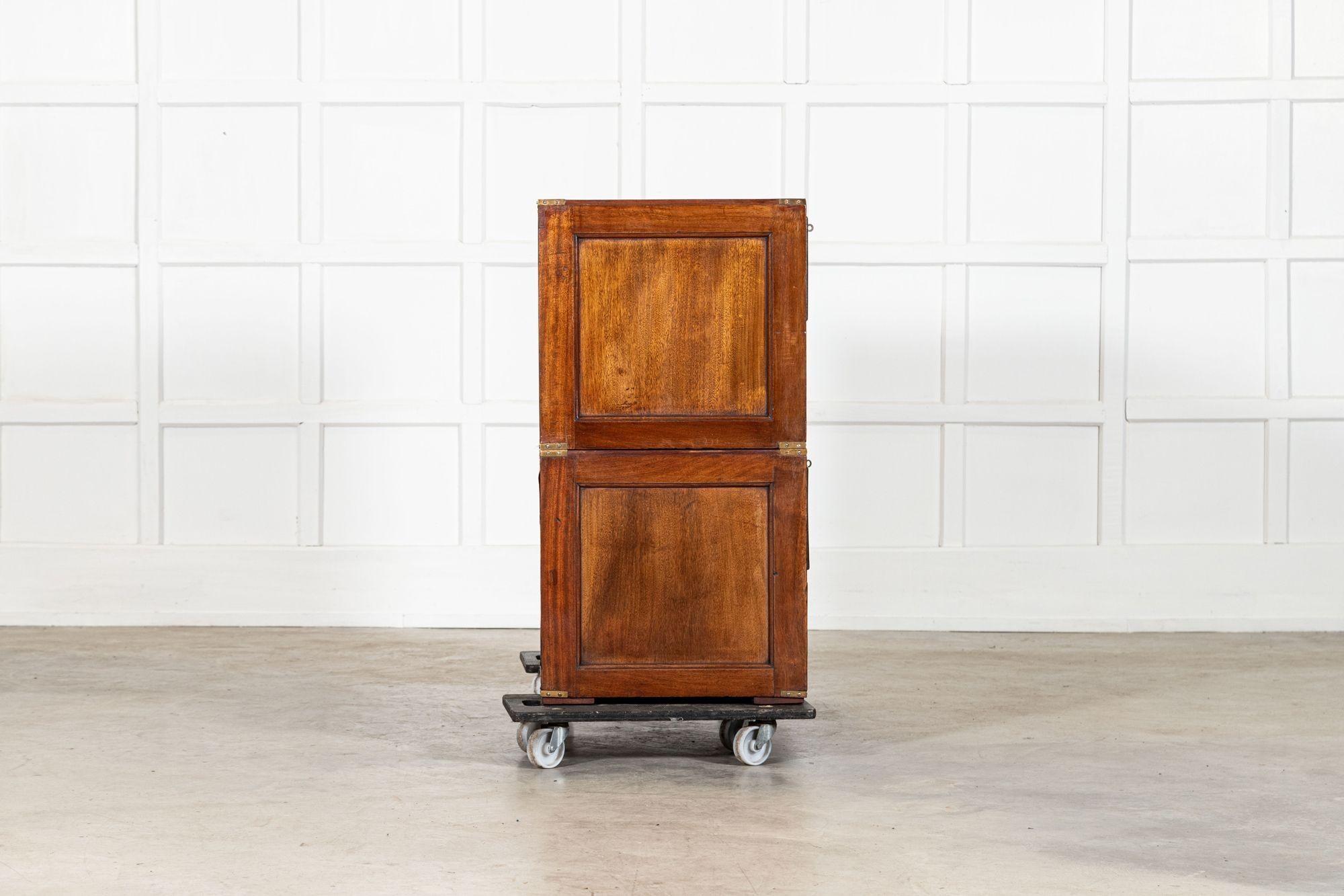 English 19thC Mahogany Campaign Chest in vendita 3