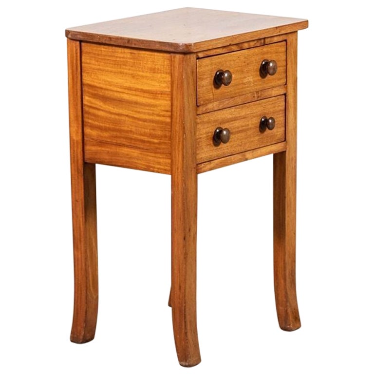 English 19thC Mahogany Side Table For Sale