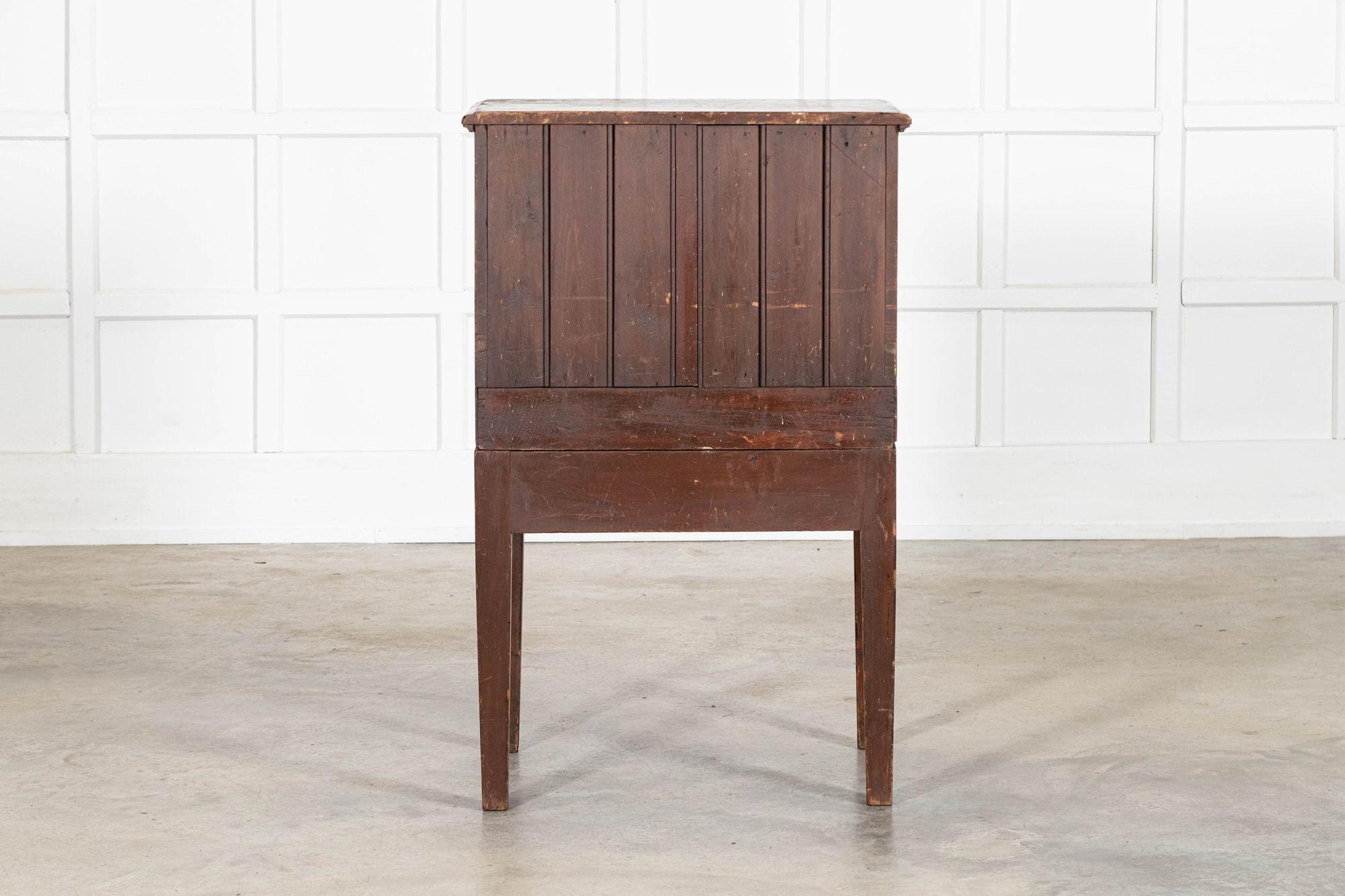 Cassetti in pino inglese del XIX secolo in vendita 9