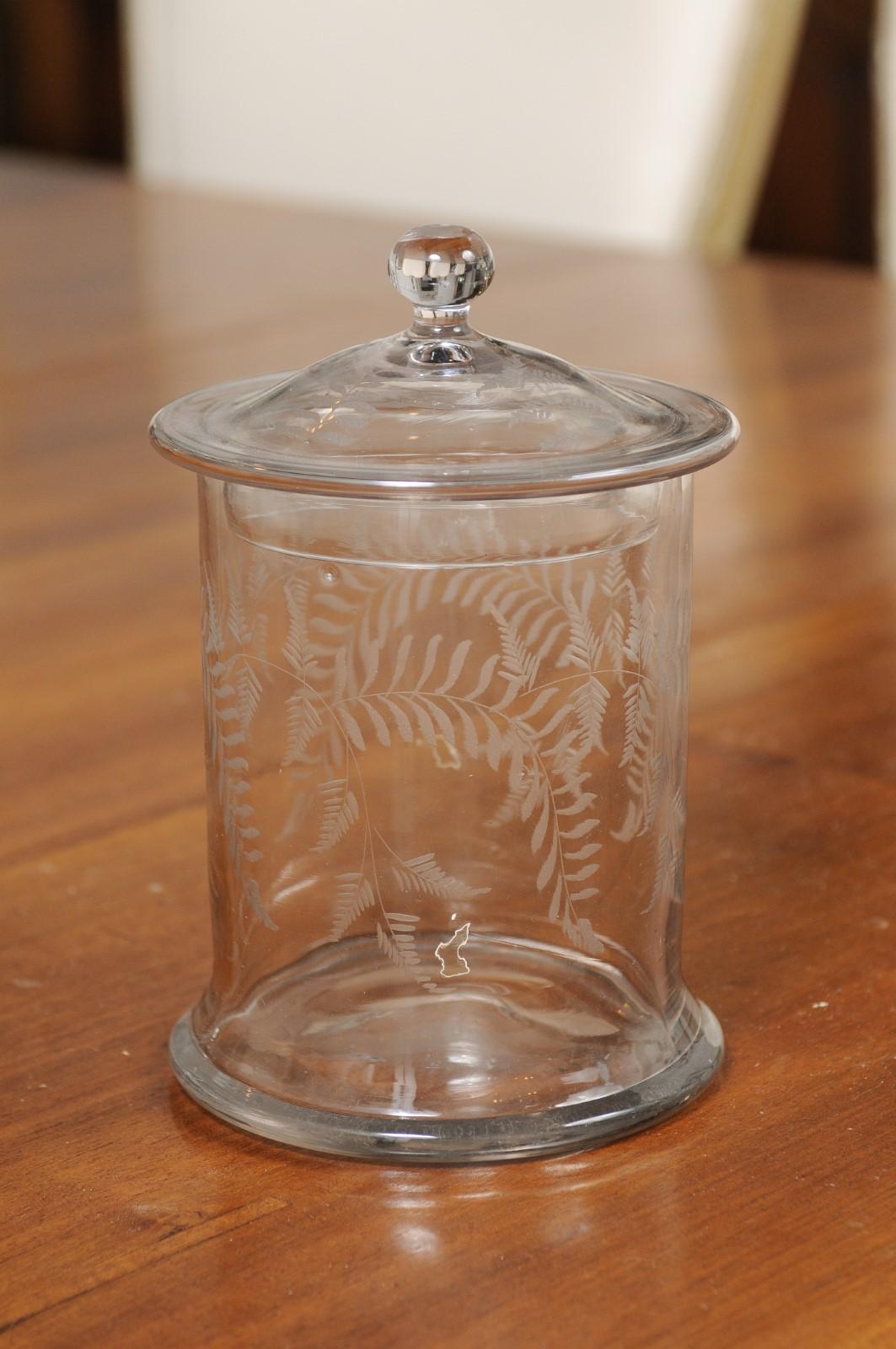 English 20th Century Biscuit Jar with Etched Foliage Motifs and Domed Lid 5