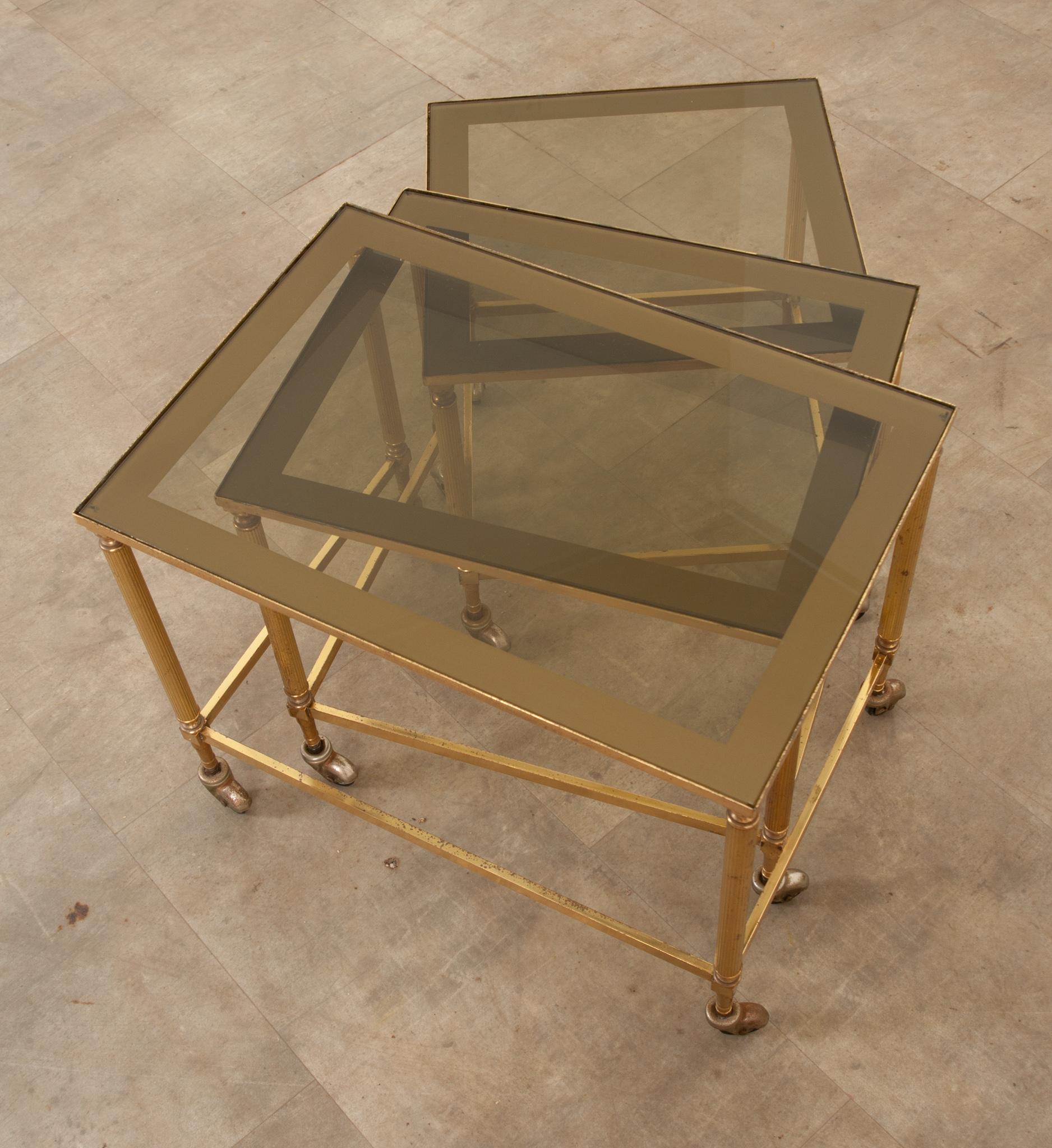 English 20th Century Brass & Glass Nesting Tables For Sale 8